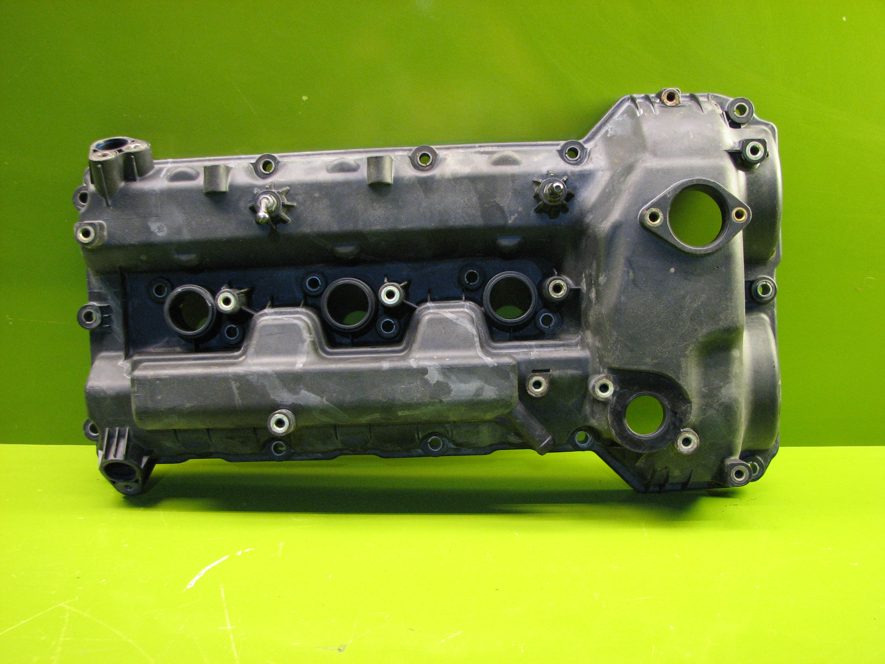 درب سوپاپ جنسیس چپ 2008-2014