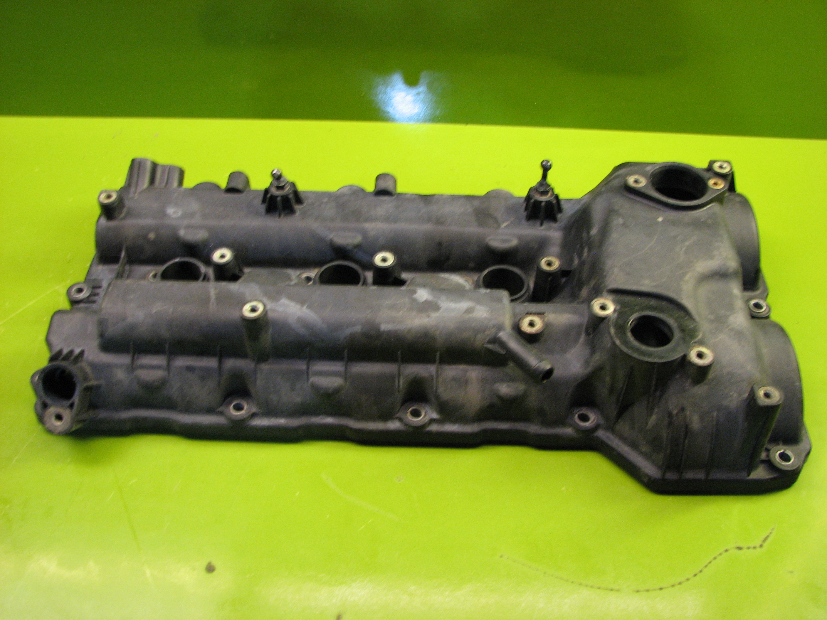 درب سوپاپ جنسیس چپ 2008-2014