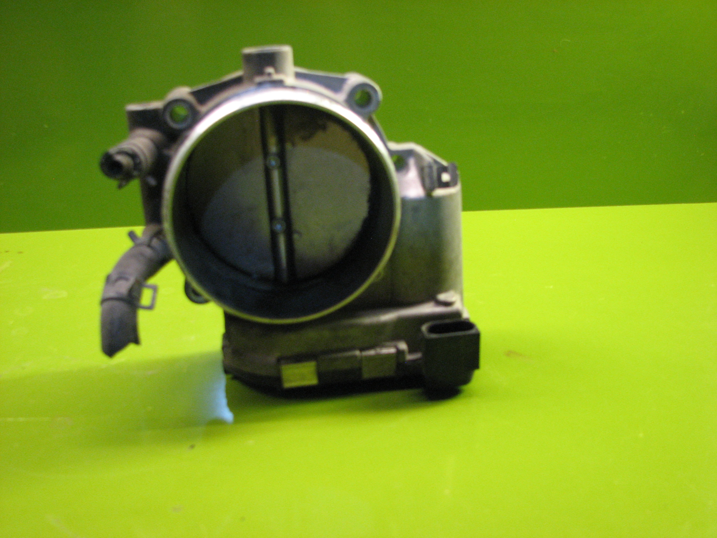 دریچه گاز جنسیس کد فنی قظعه 351003F000