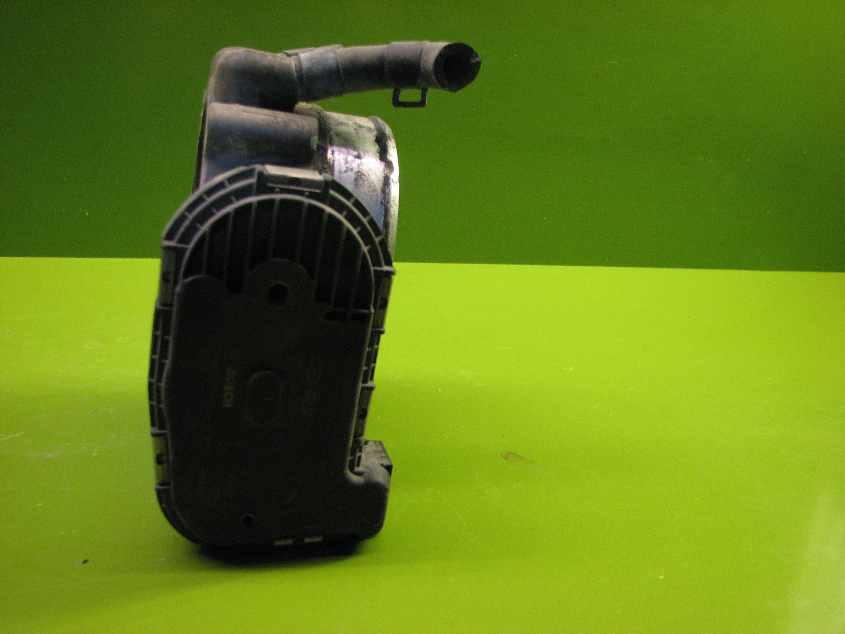 دریچه گاز جنسیس کد فنی قظعه 351003F000