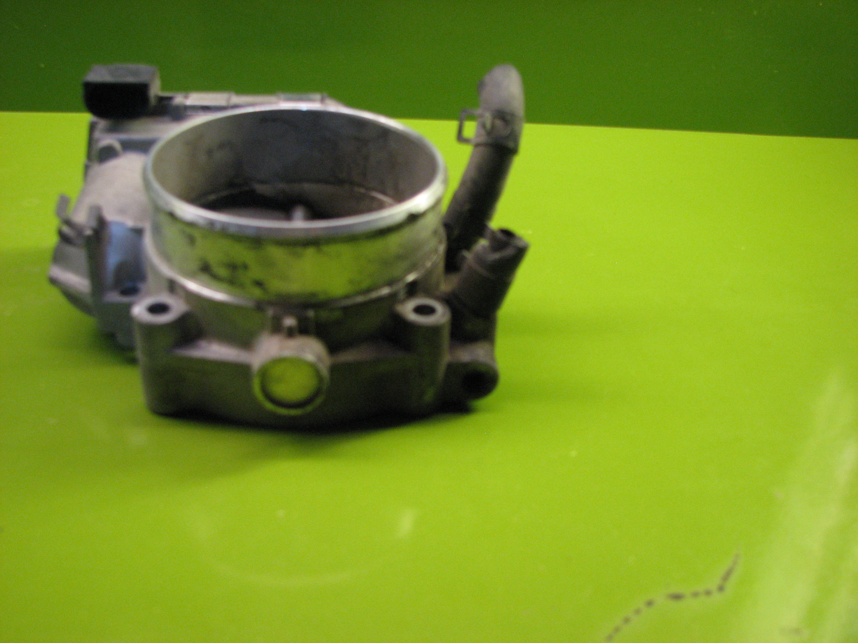 دریچه گاز جنسیس کد فنی قظعه 351003F000