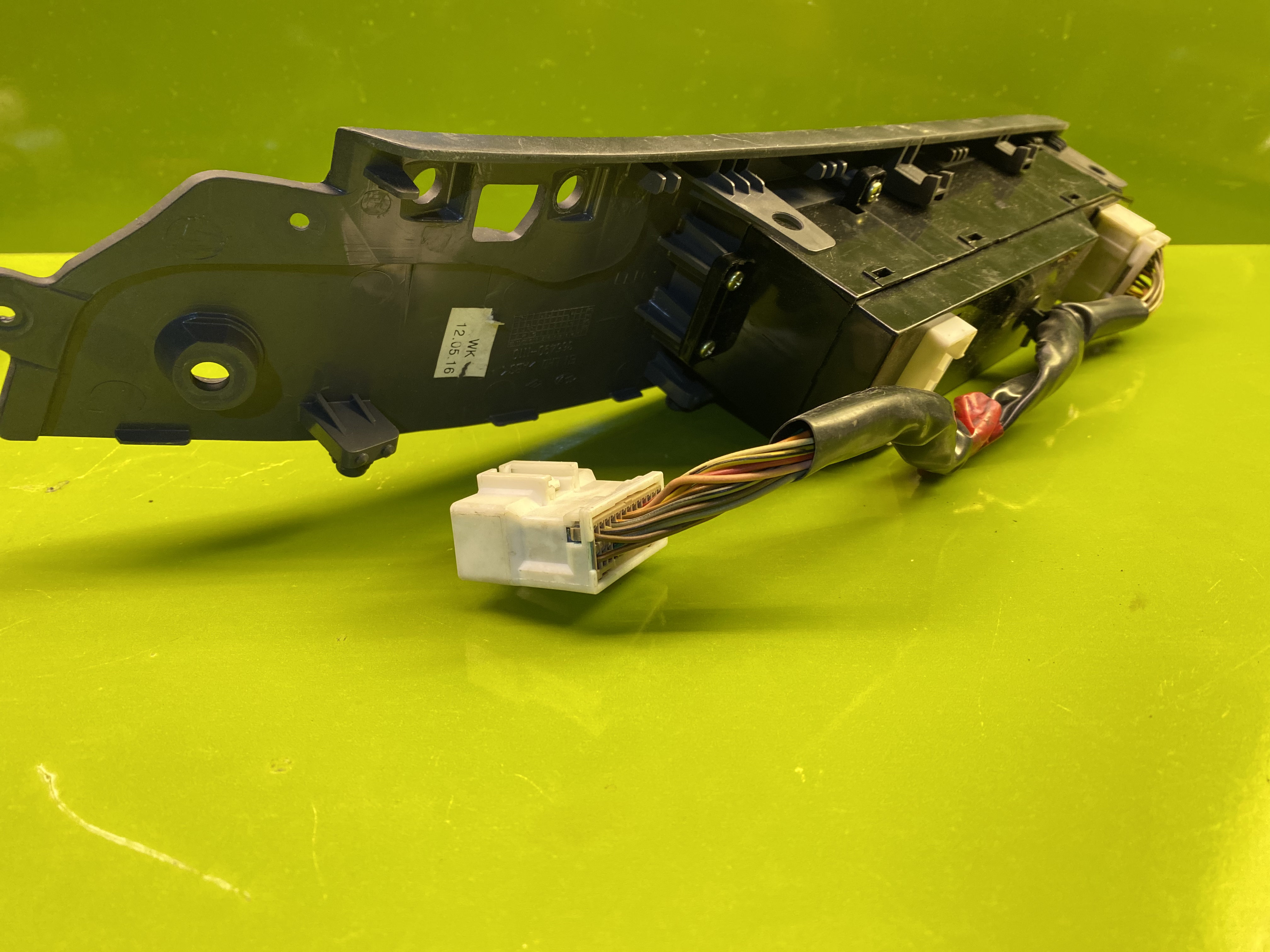 کلید شیشه بالابر راننده هیوندای