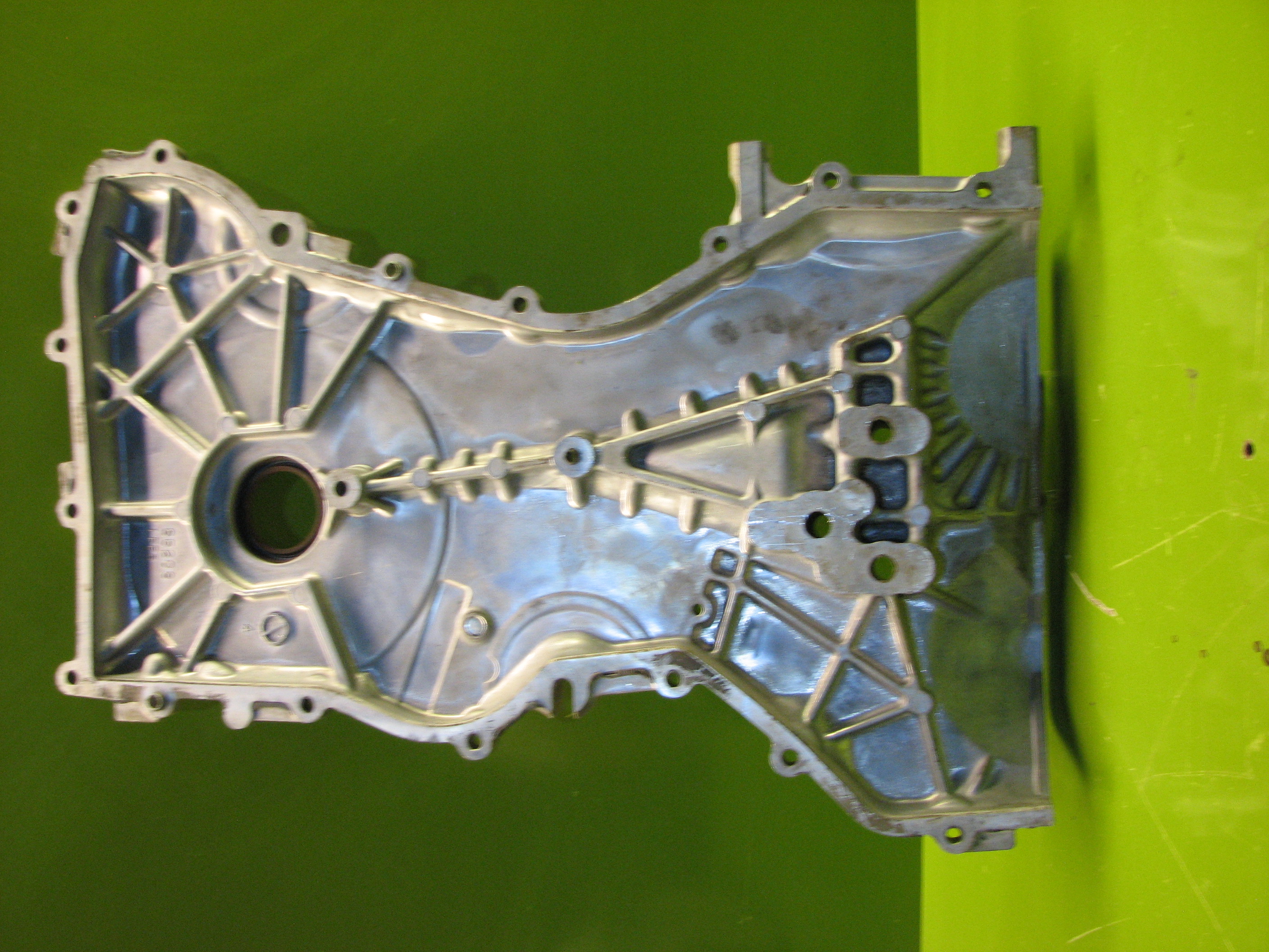 سینی جلو موتور مزدا3