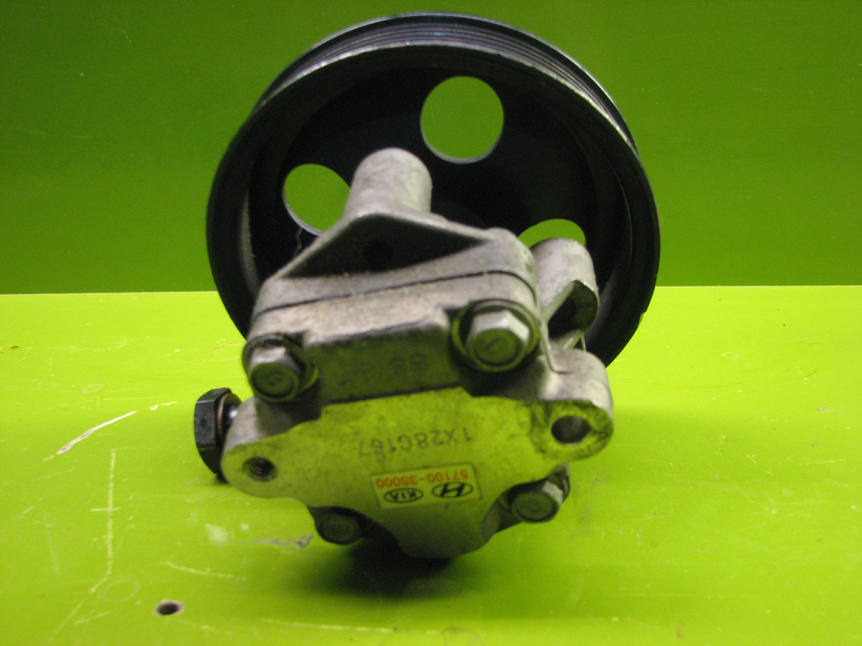 پمپ هیدرولیک آزرا سانتافه