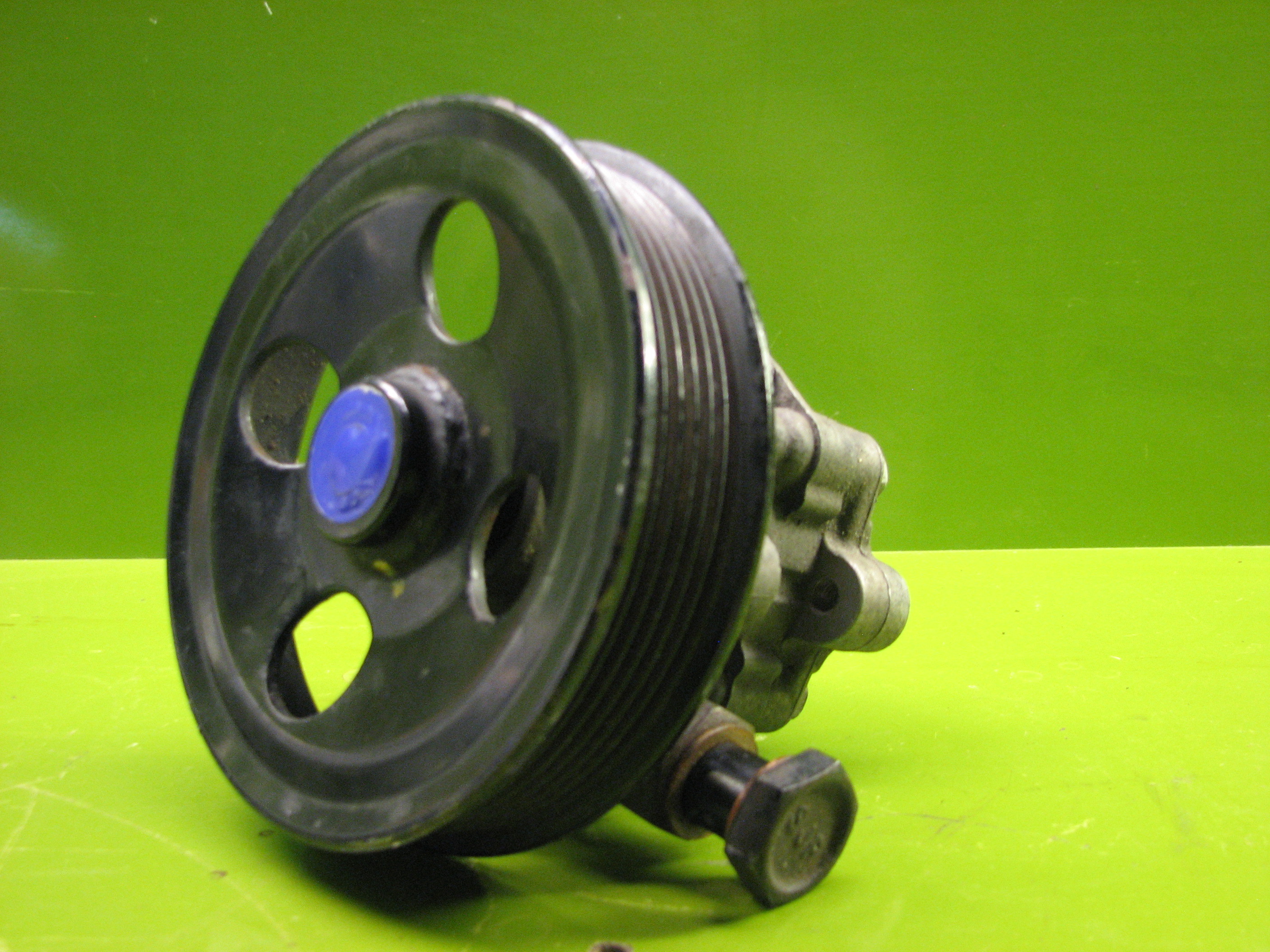 پمپ هیدرولیک آزرا سانتافه