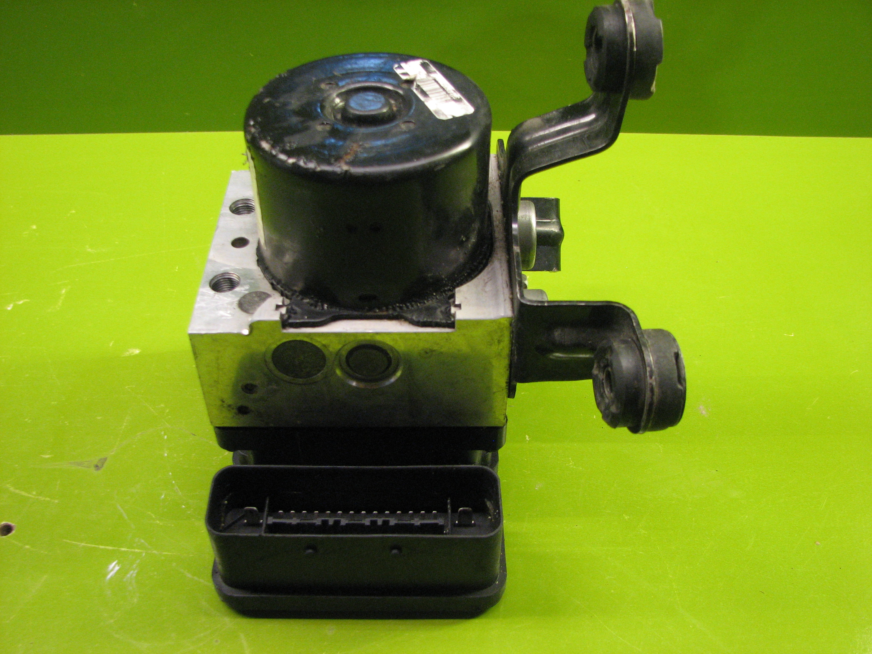 یونیت پمپ ترمز (ABS) جنسیس 2009-2013