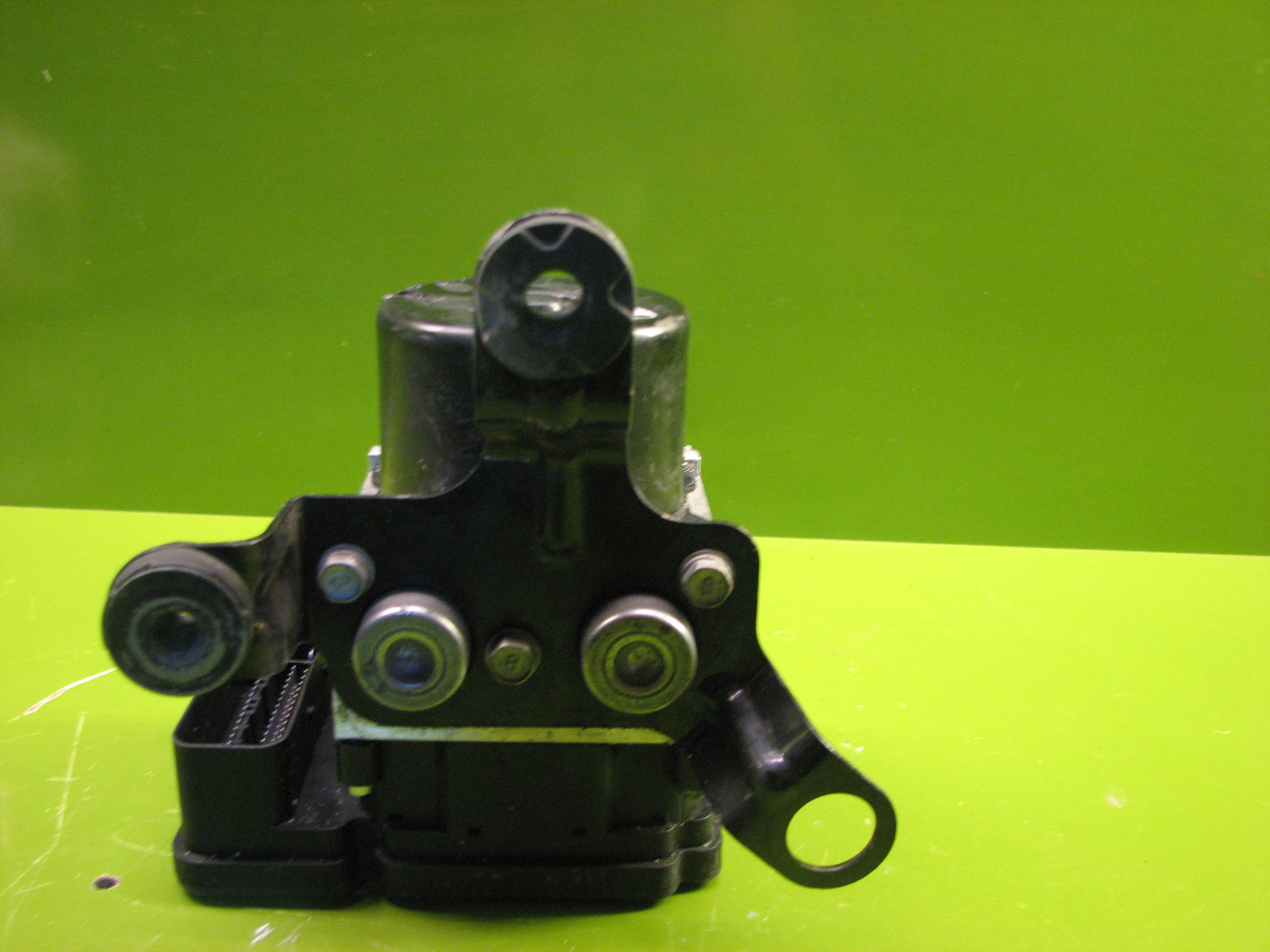 یونیت پمپ ترمز (ABS) جنسیس 2009-2013