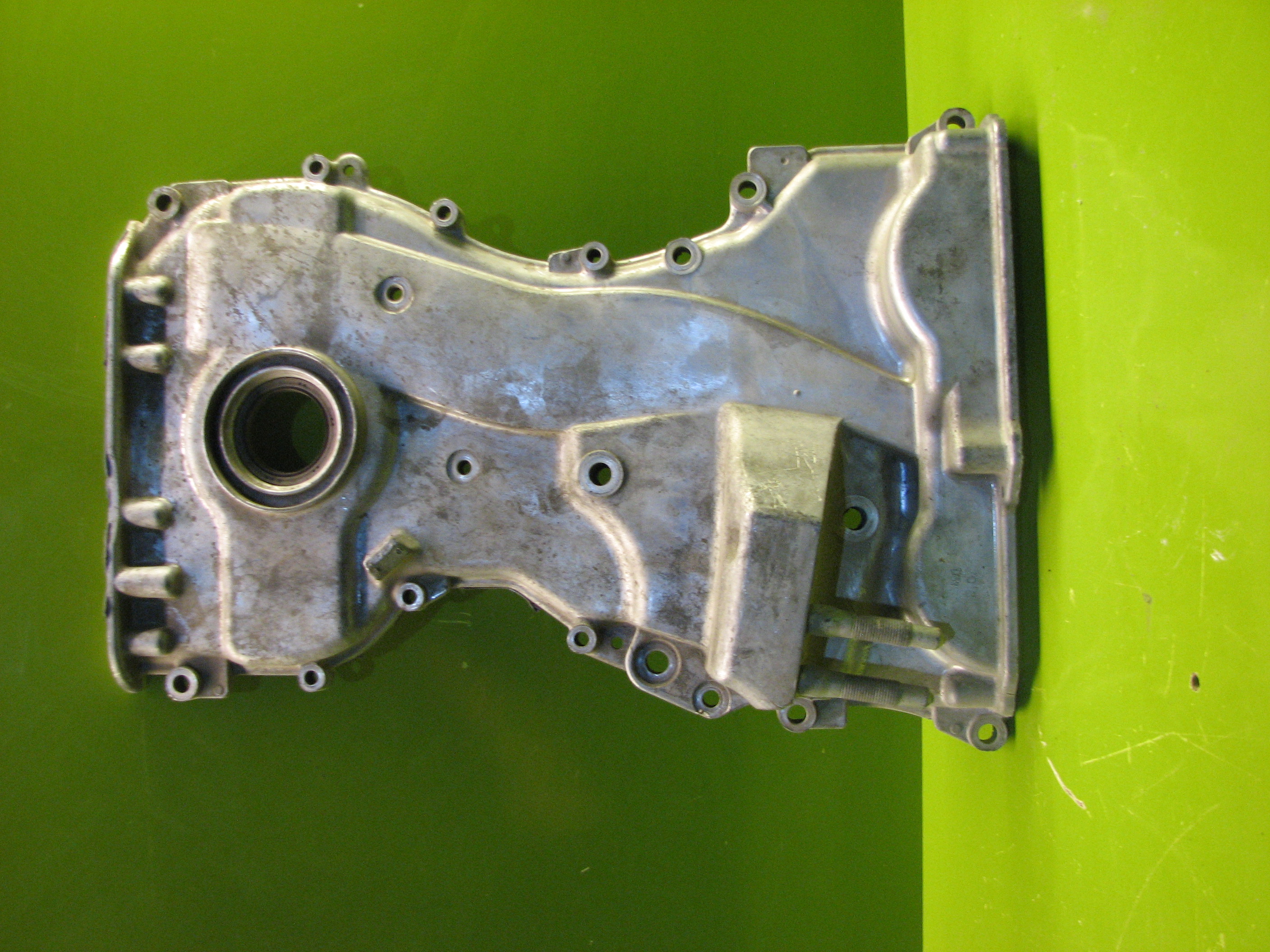 سینی جلو موتور هیوندای کیا