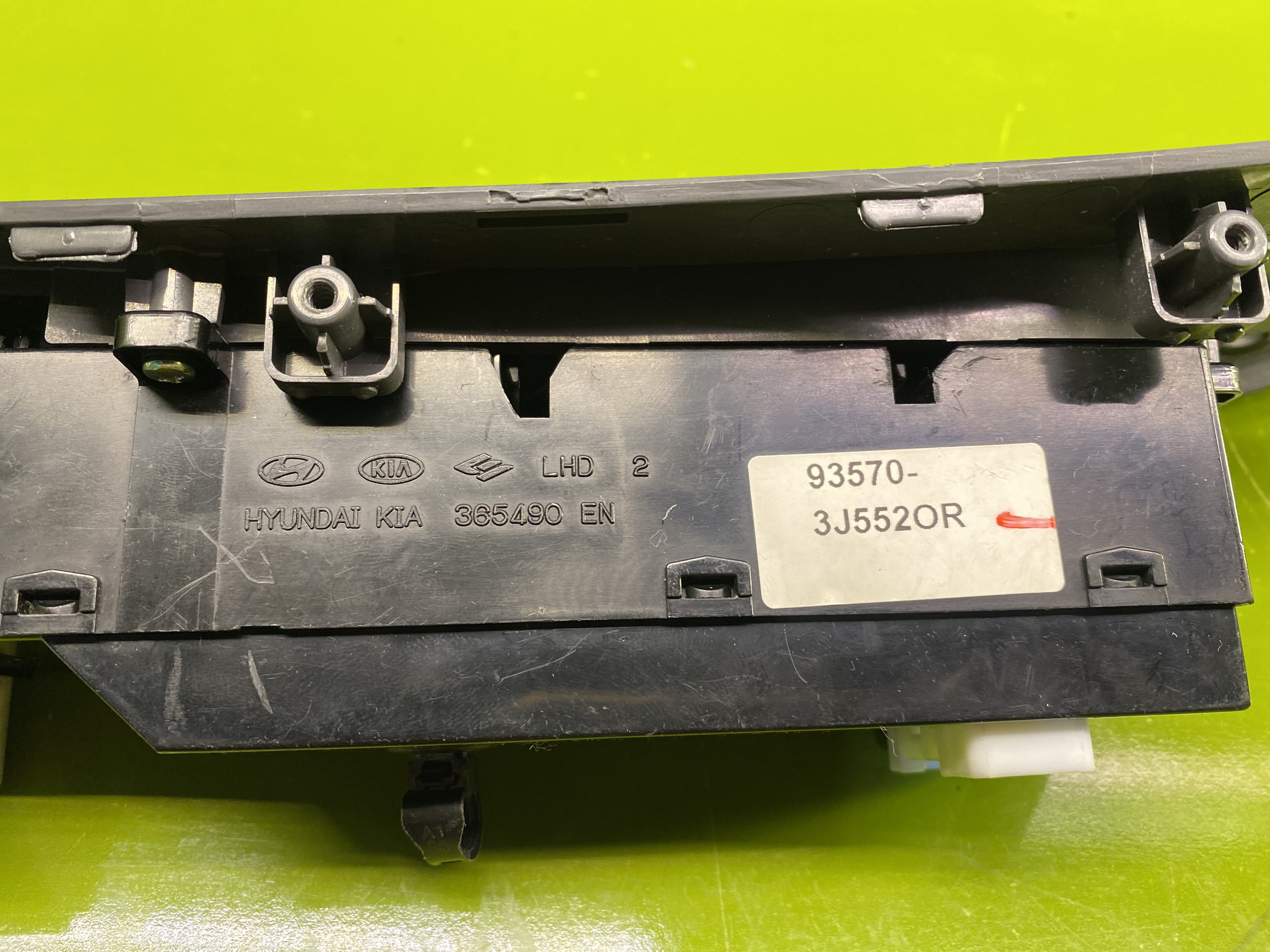 کلید پنجره برقی با قاب کامل 