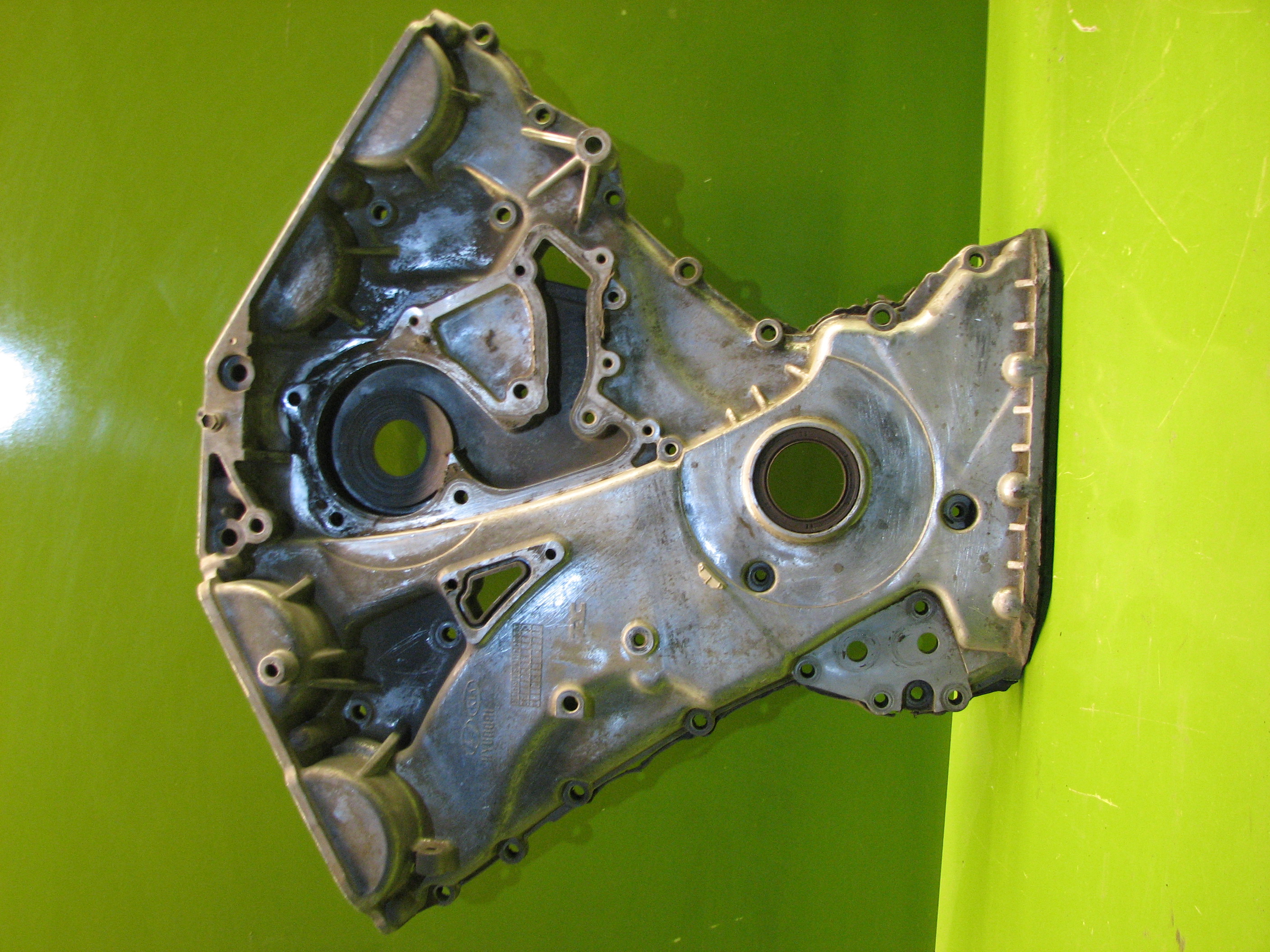 سینی جلو موتور آزرا