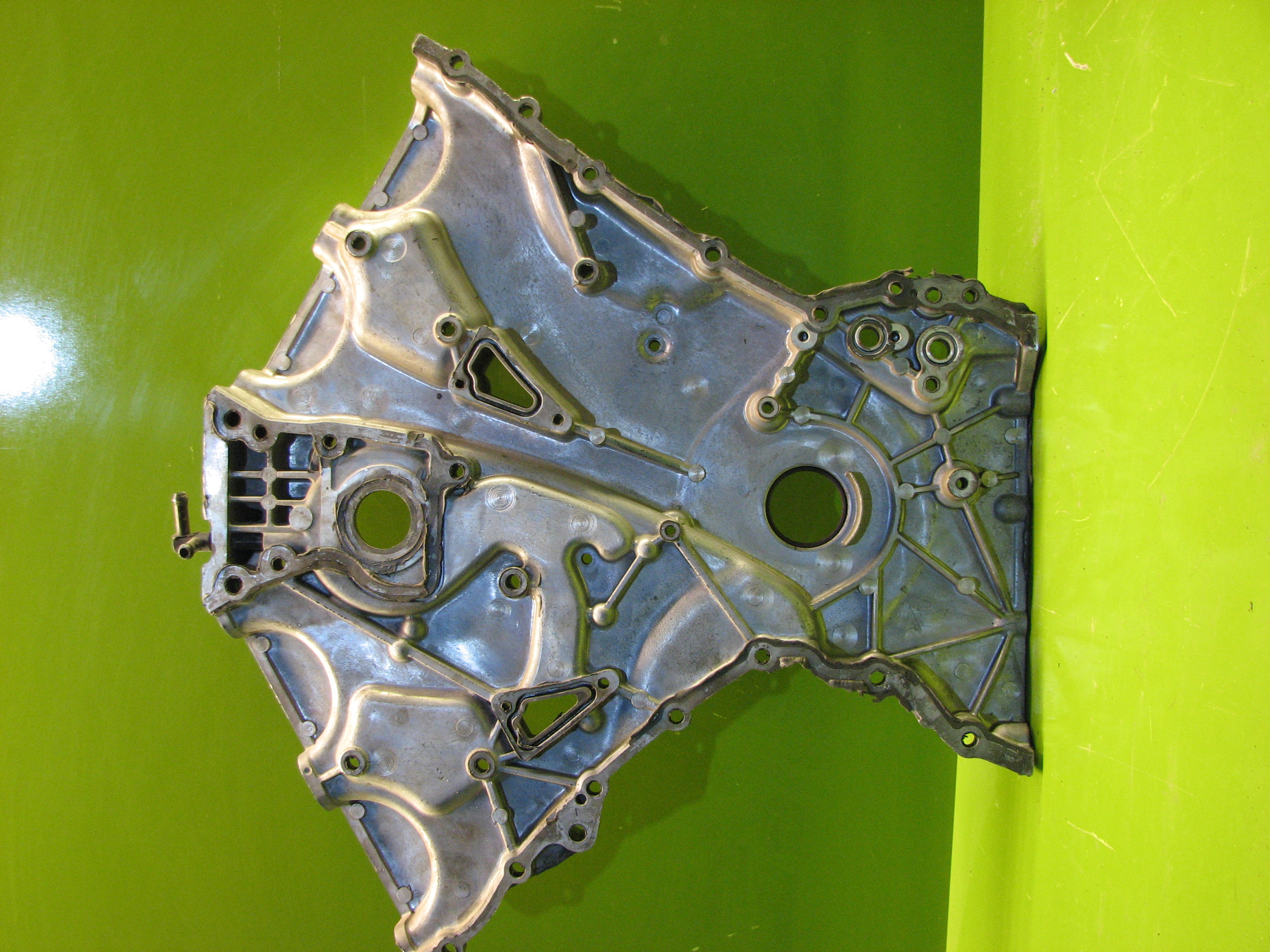 سینی جلو موتور آزرا