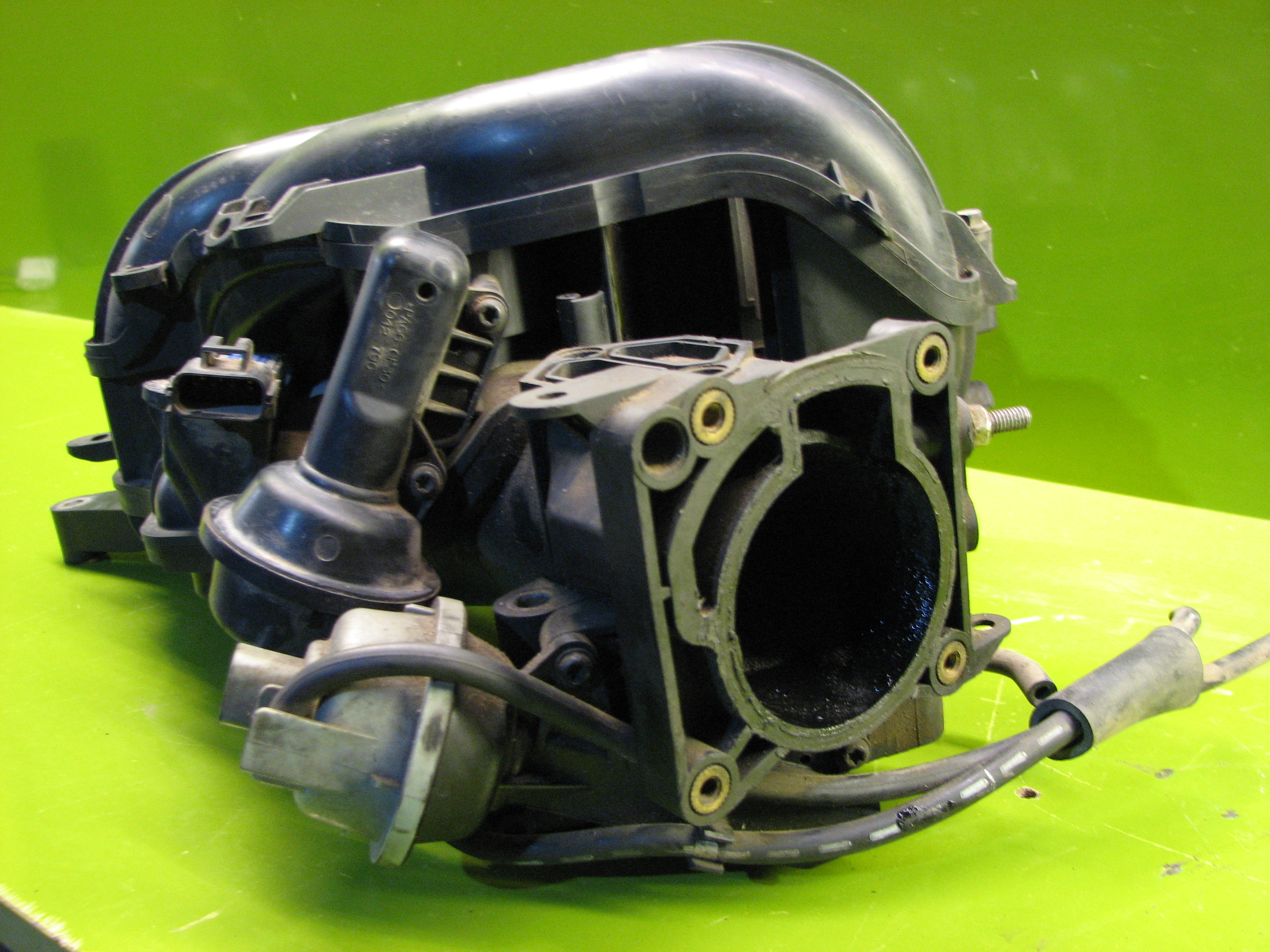 منیفولد مزدا3