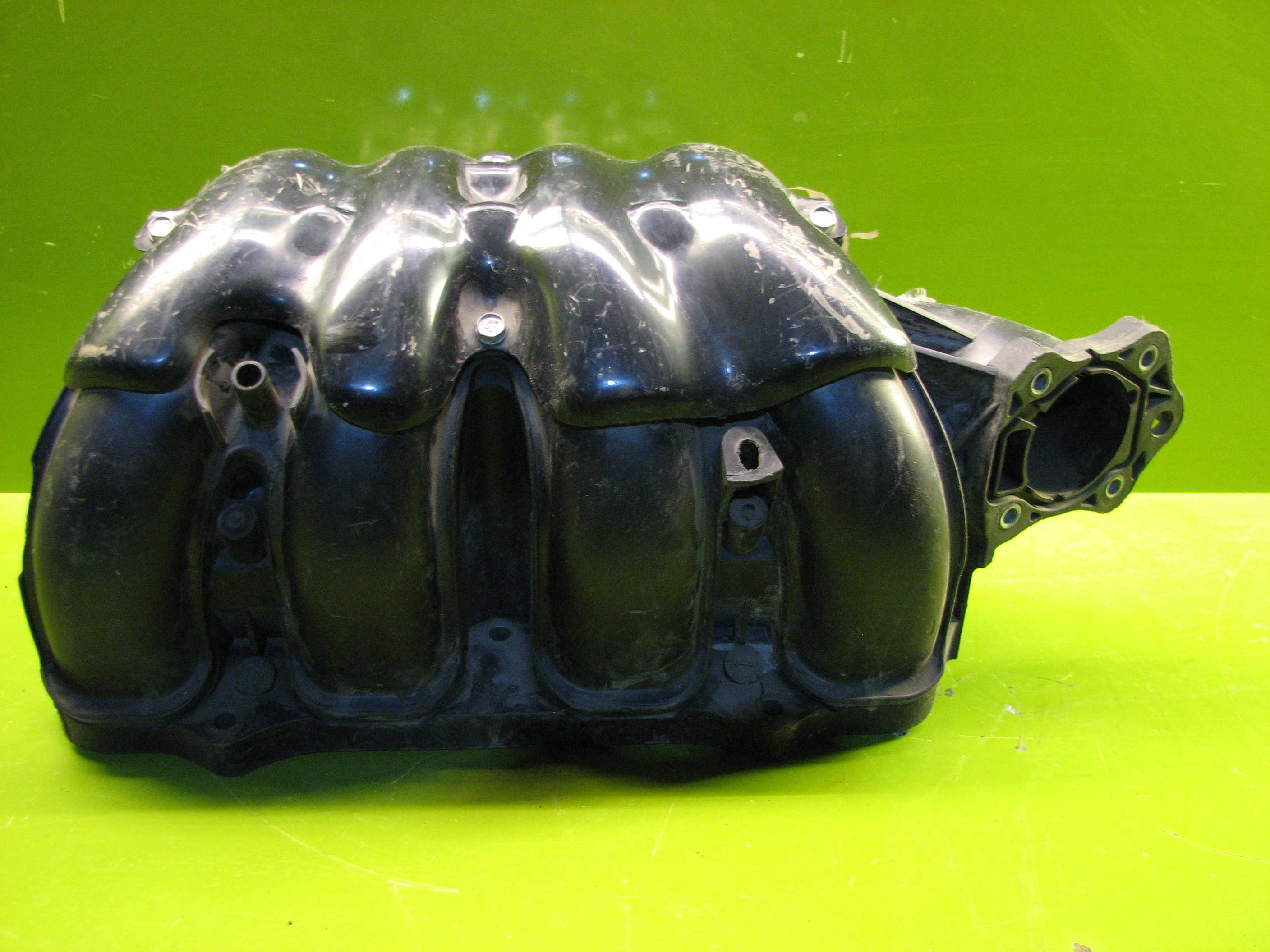 منیفولد تویوتا کمری 2008