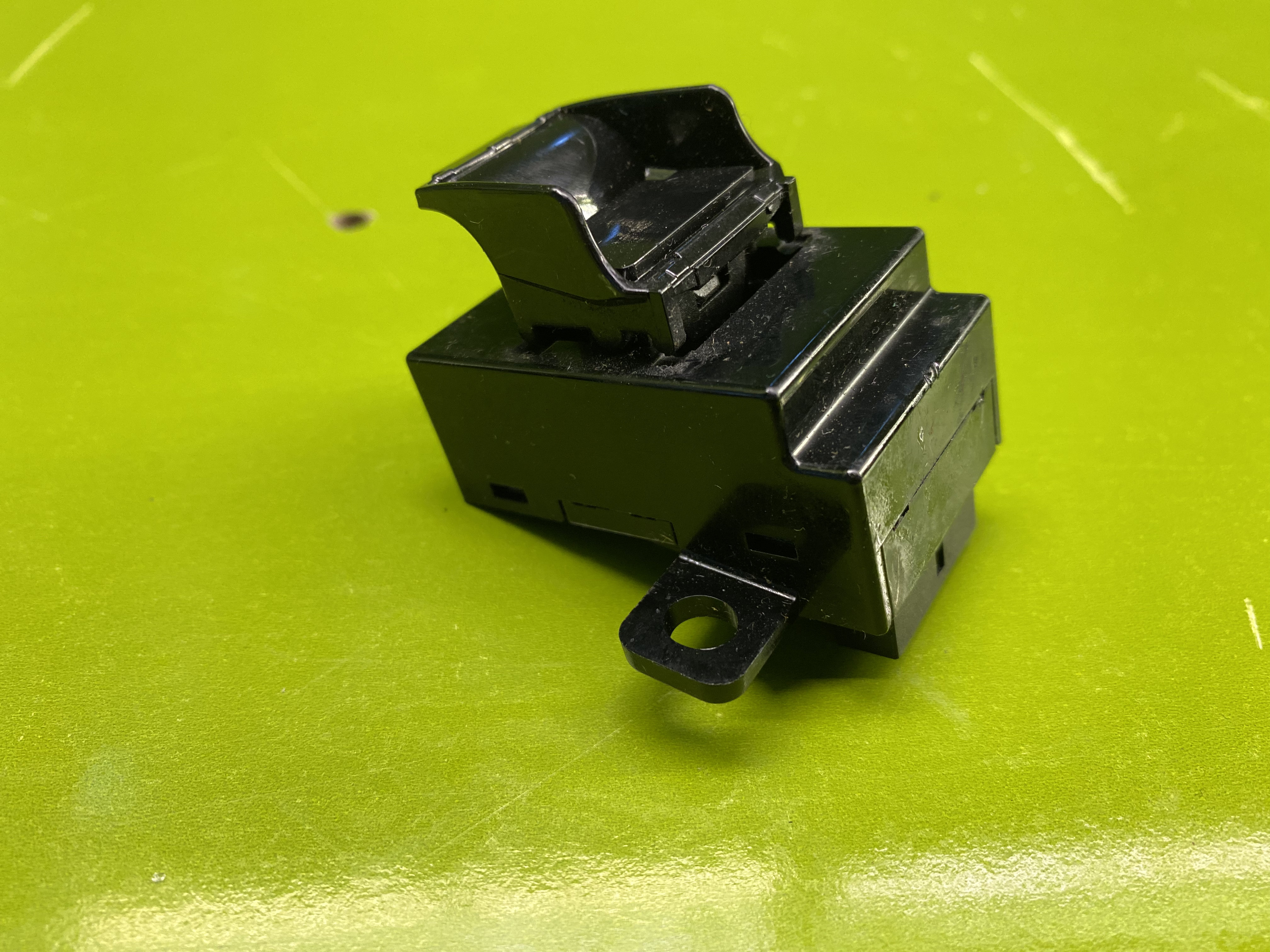 دکمه کنترل سوییچ پنجره بالای پنجره سقفی سوناتا