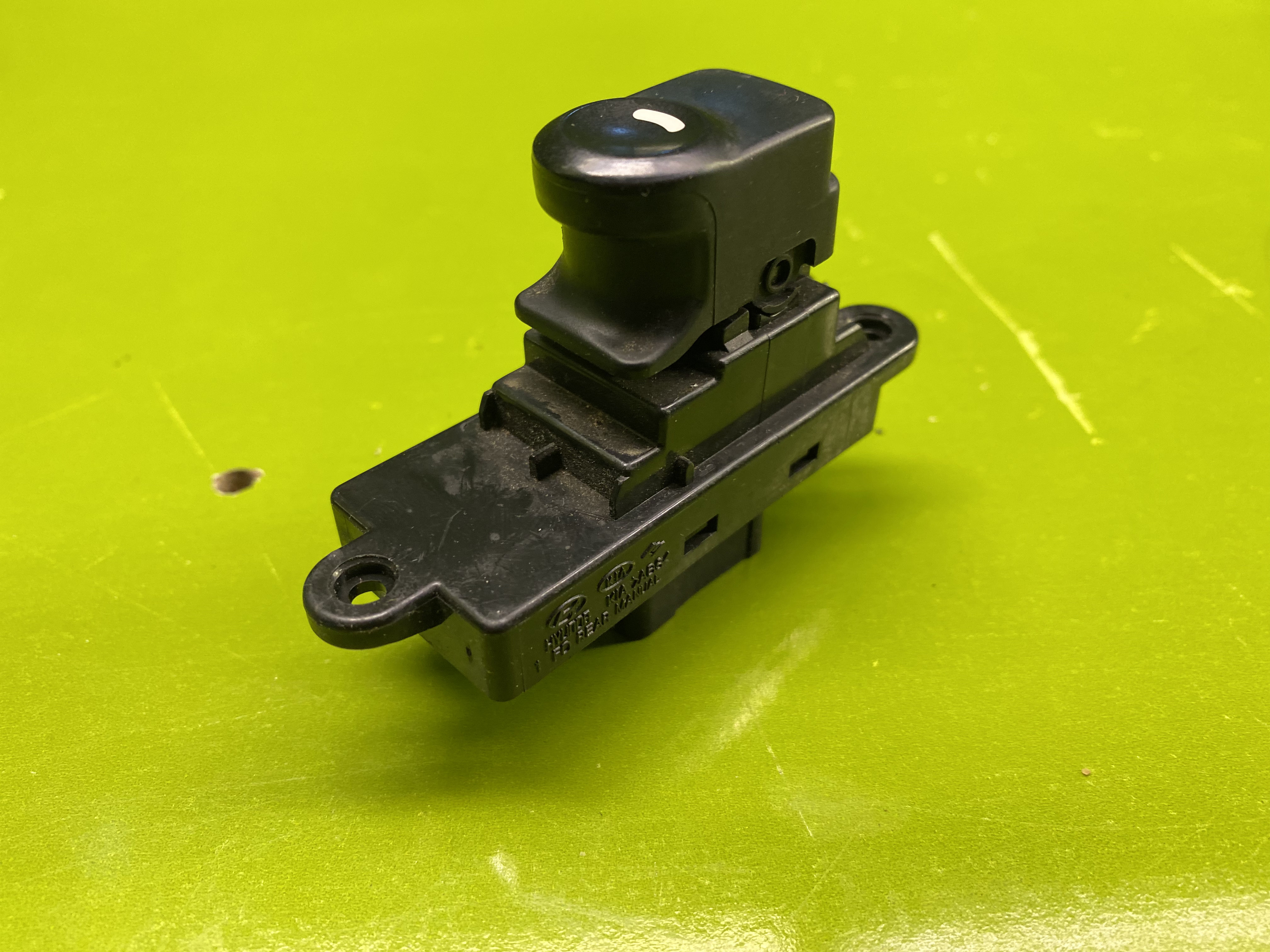 سوییچ پنجره