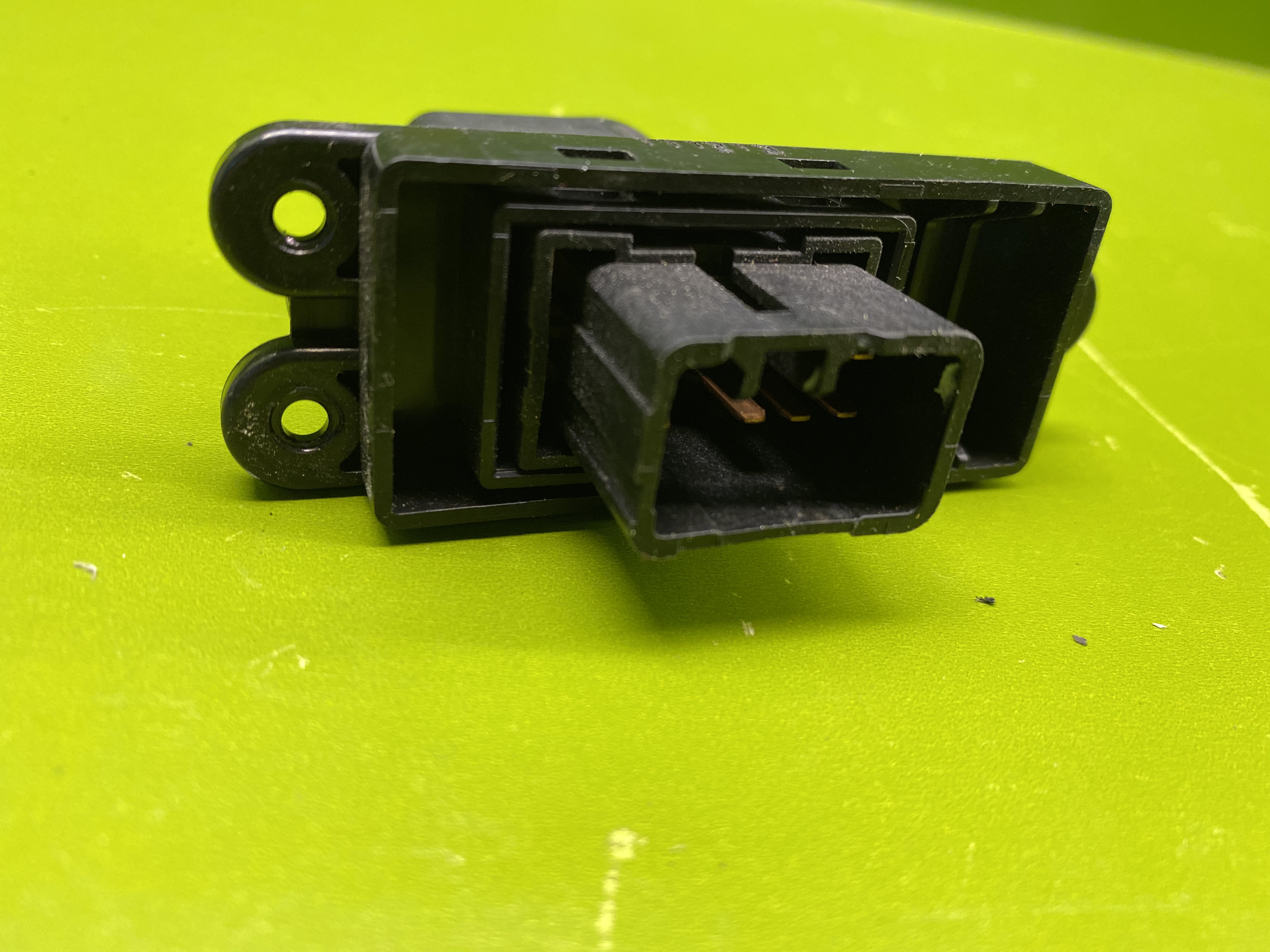 سوییچ پنجره