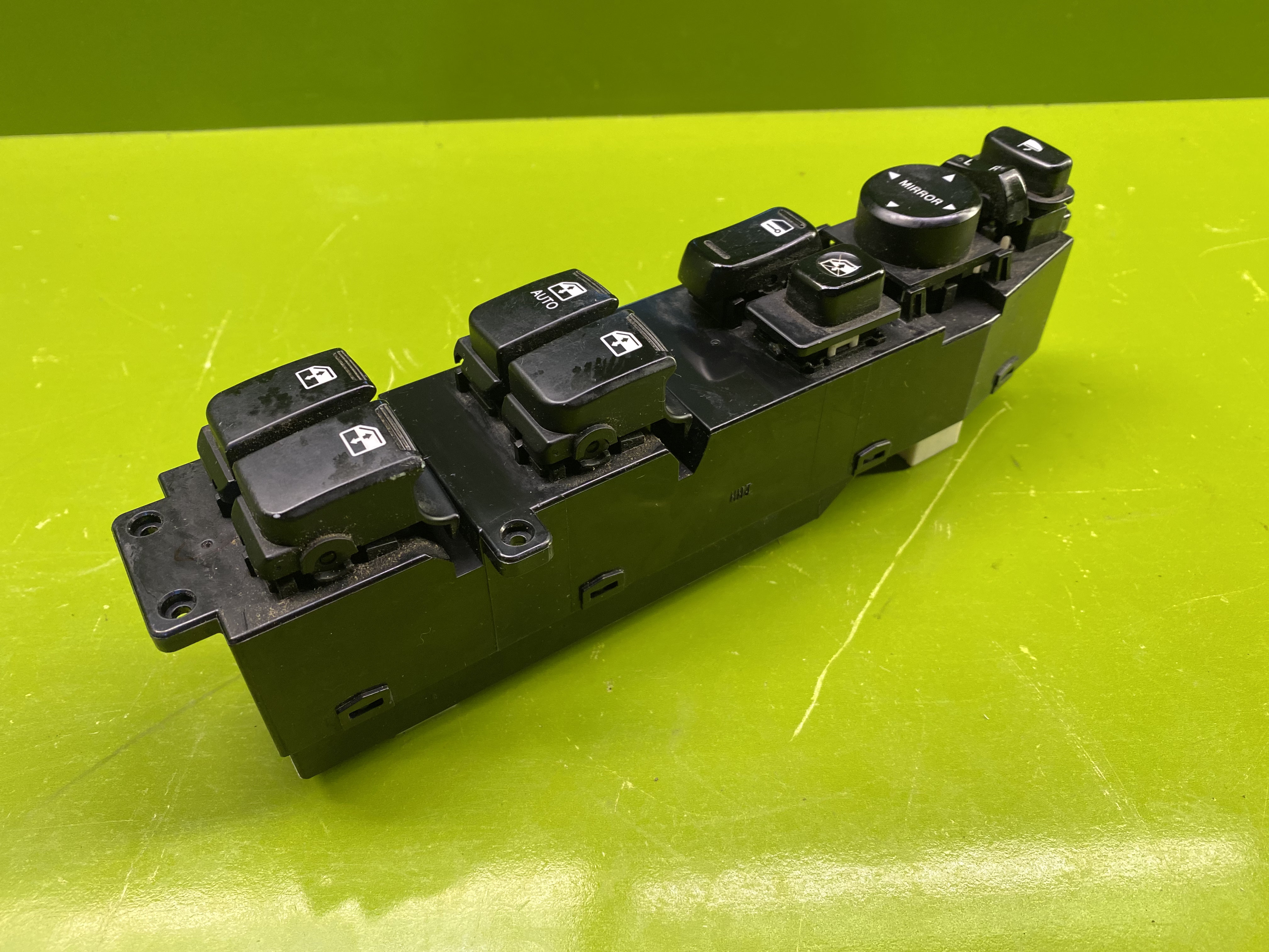 کلید کنترل درب جلو - چپ مشکی 