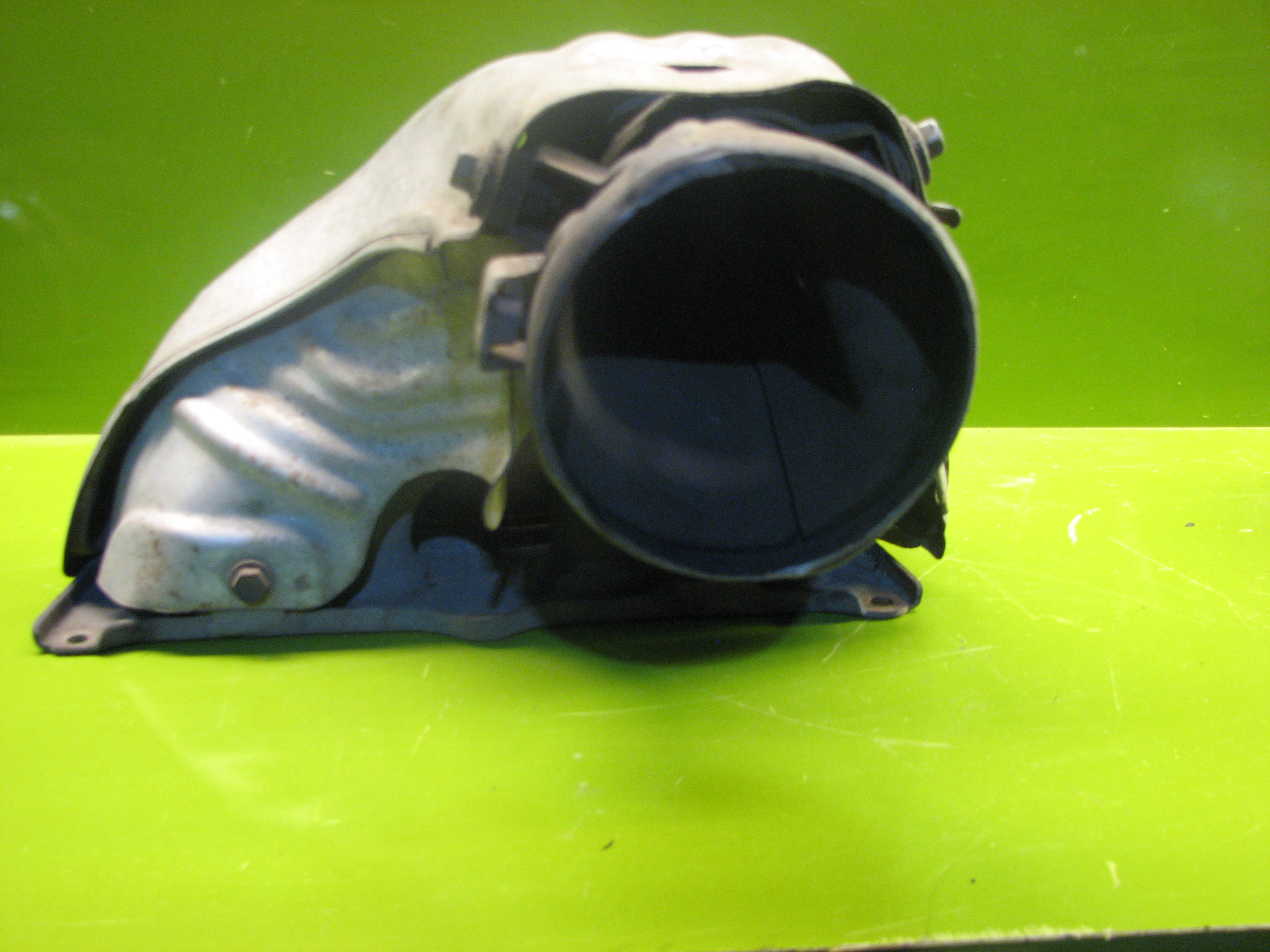 پنجه اگزوز تویوتا کمری بدون کاتالیزور