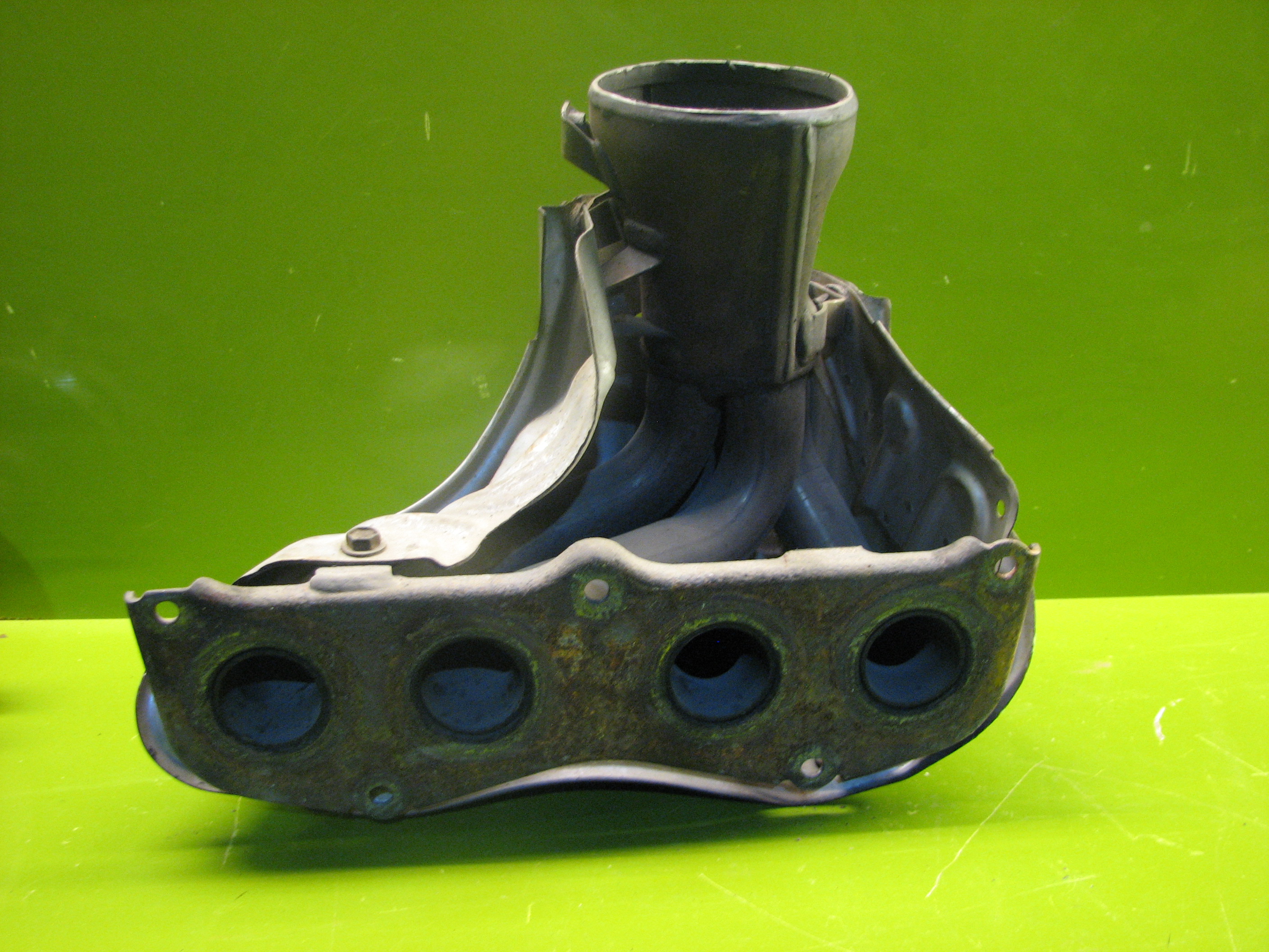 پنجه اگزوز تویوتا کمری بدون کاتالیزور