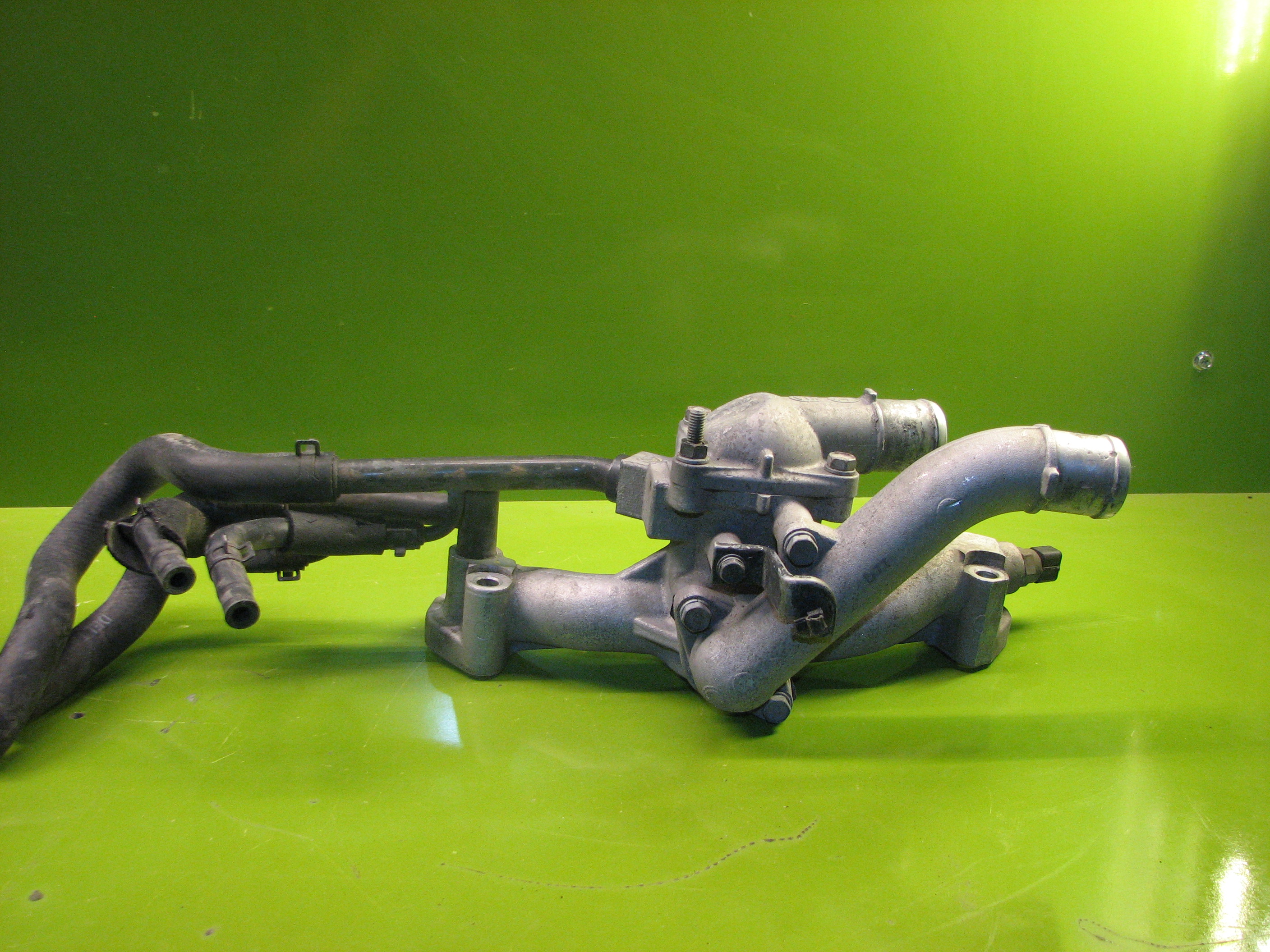 حوزینگ ترموستات - اسپورتیج- توسان مدل 2007-2009