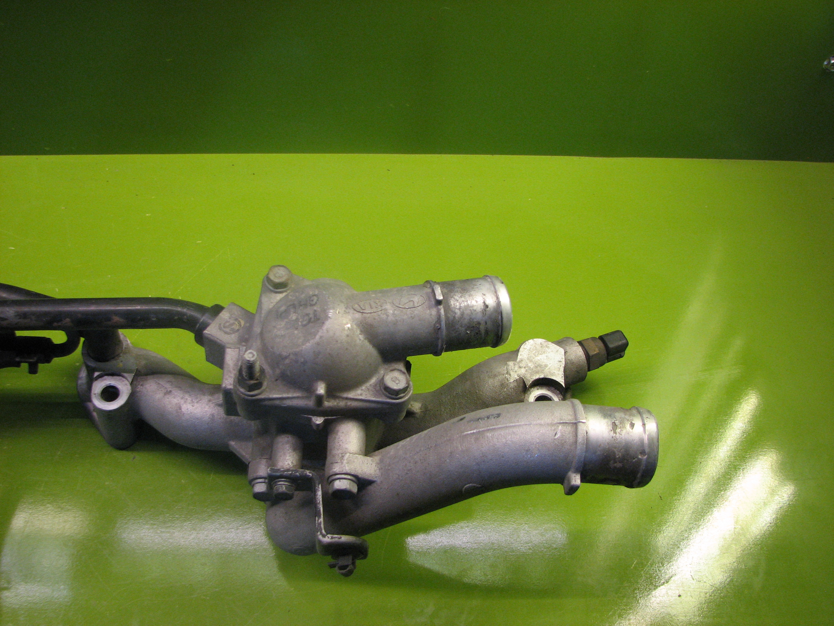 حوزینگ ترموستات - اسپورتیج- توسان مدل 2007-2009