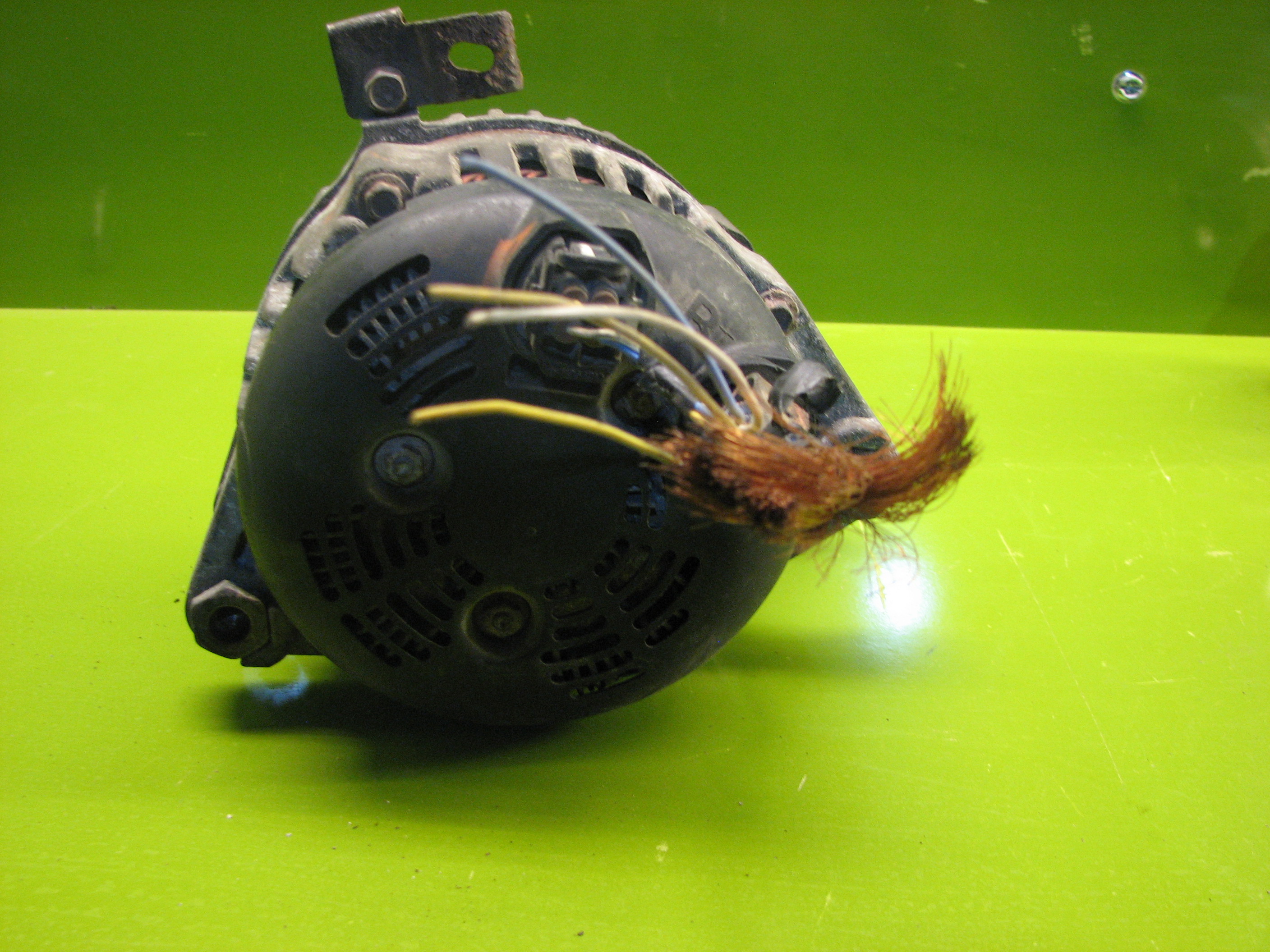 دینام موهاوی 8 سیلندر