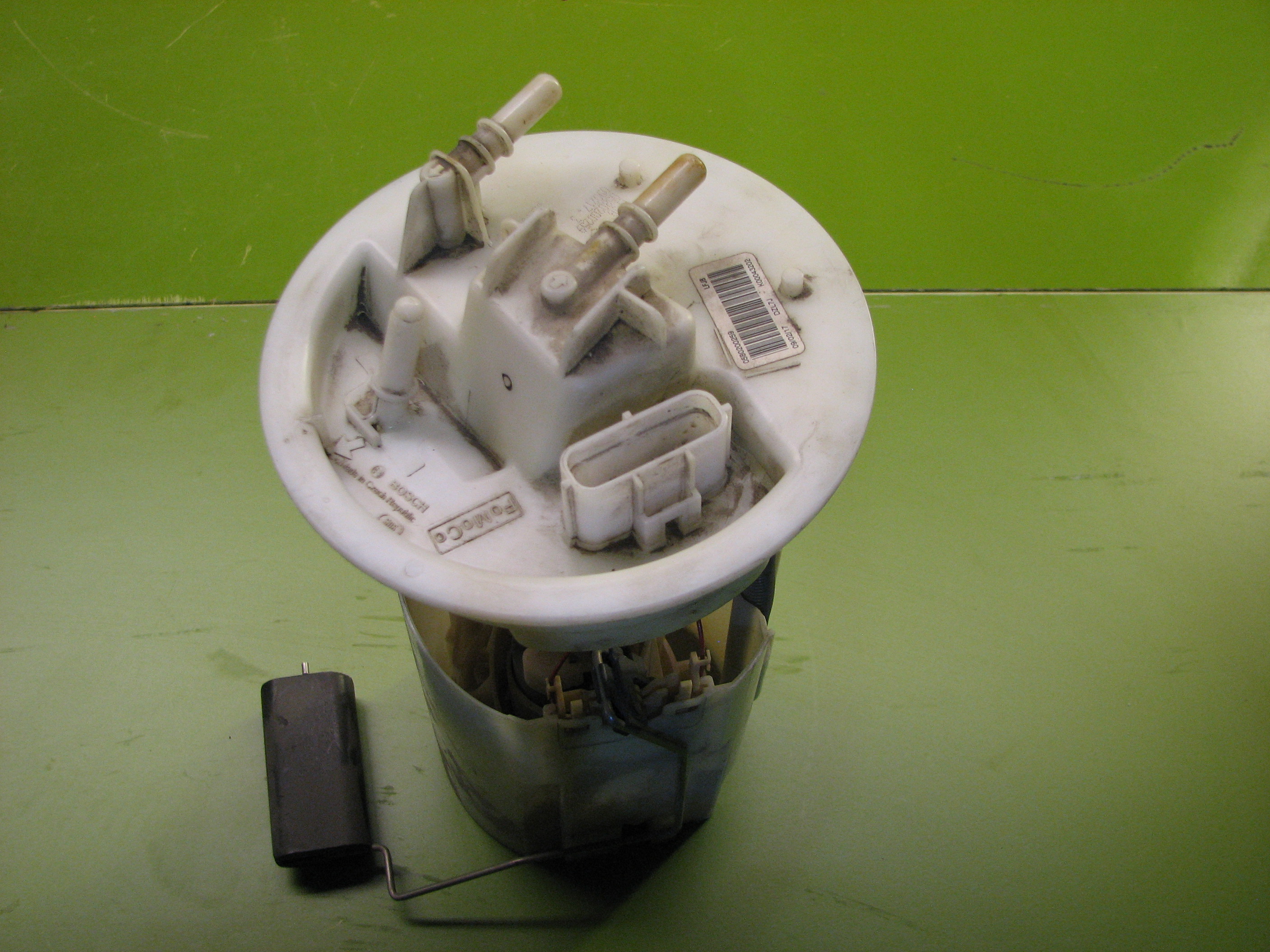 پمپ بنزین مزدا 3