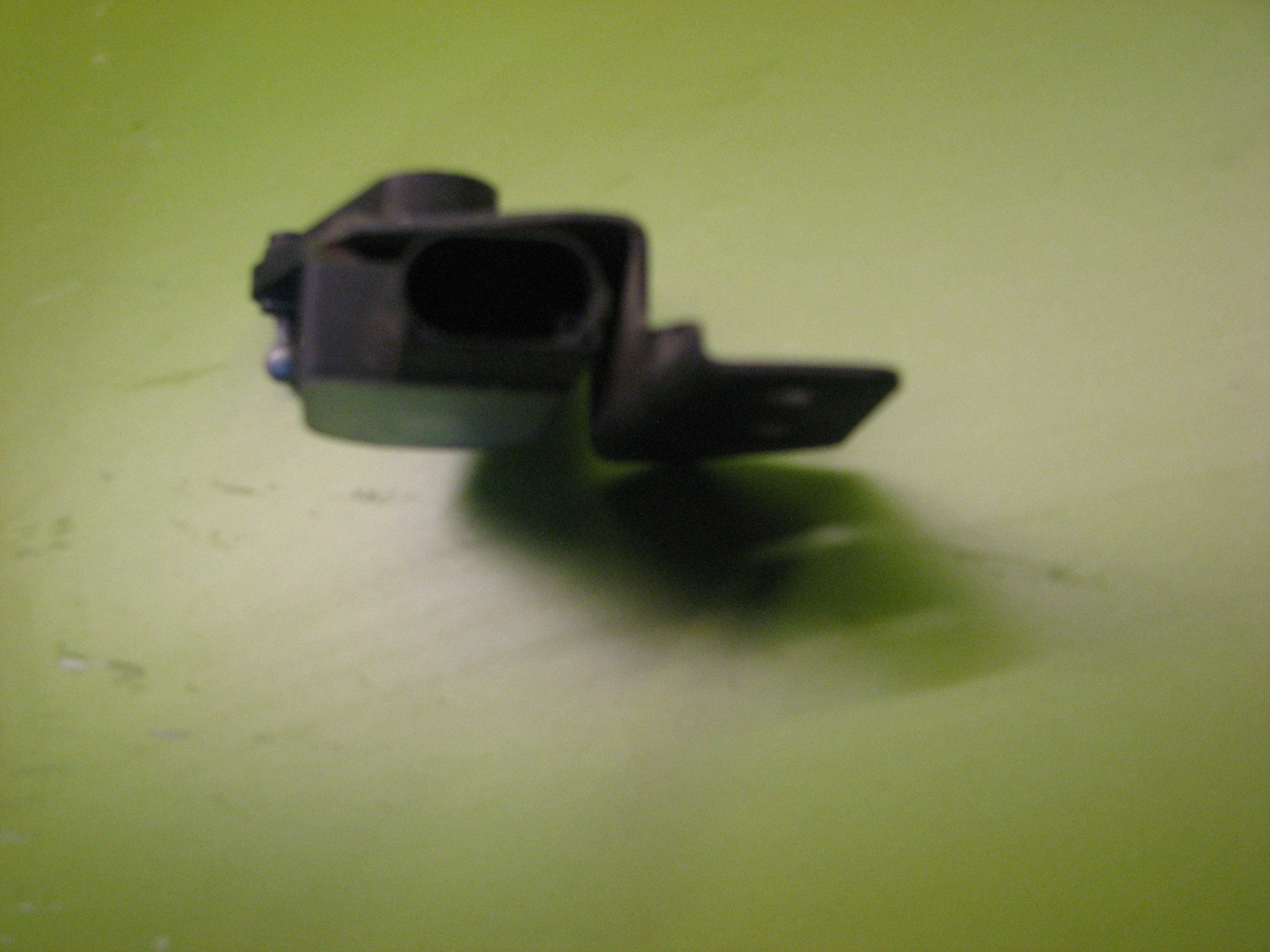 سنسور ارتفاع جنسیس