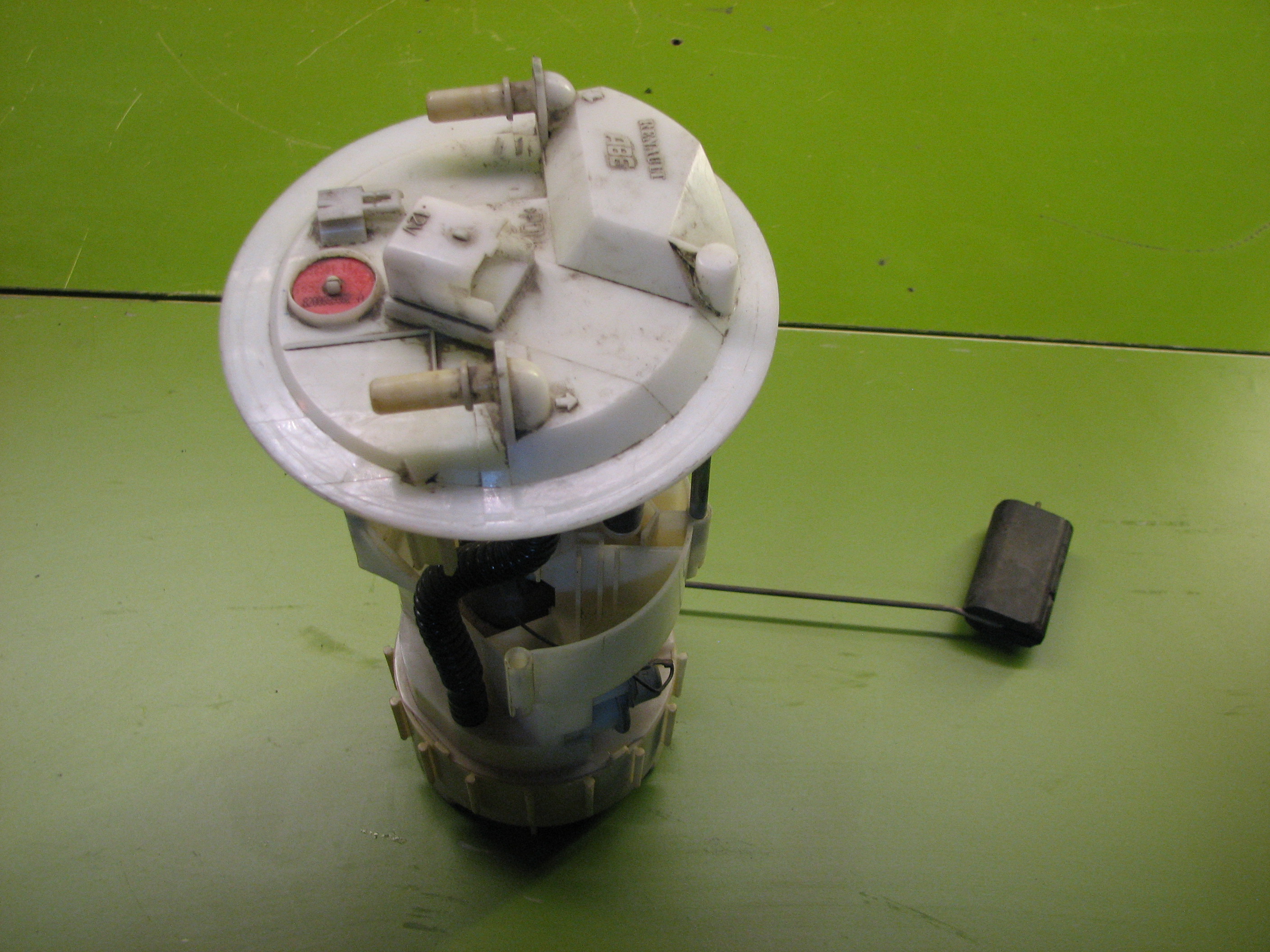 پمپ بنزین مگان 1600-2000