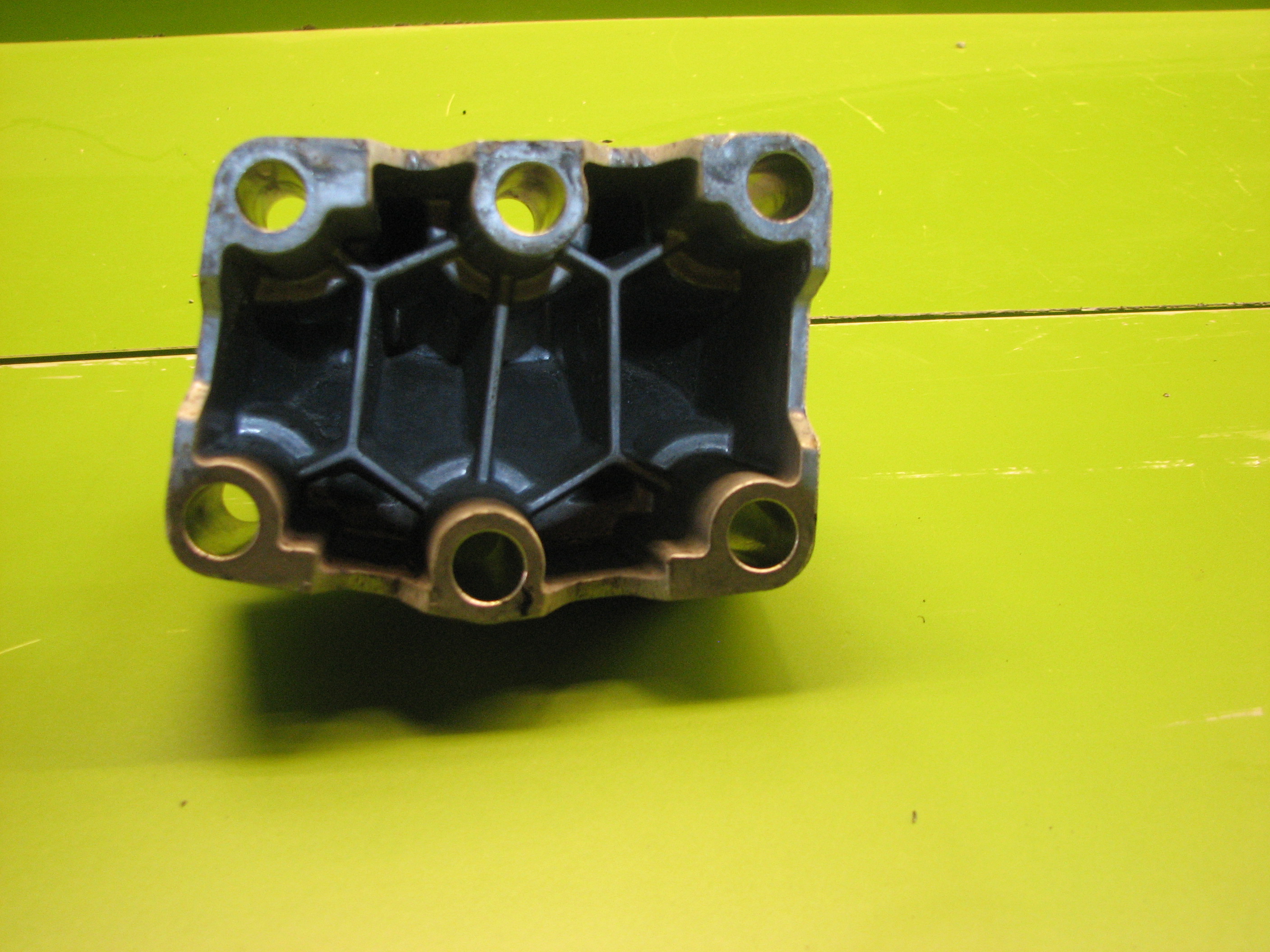 دسته موتور جنسیس سدان