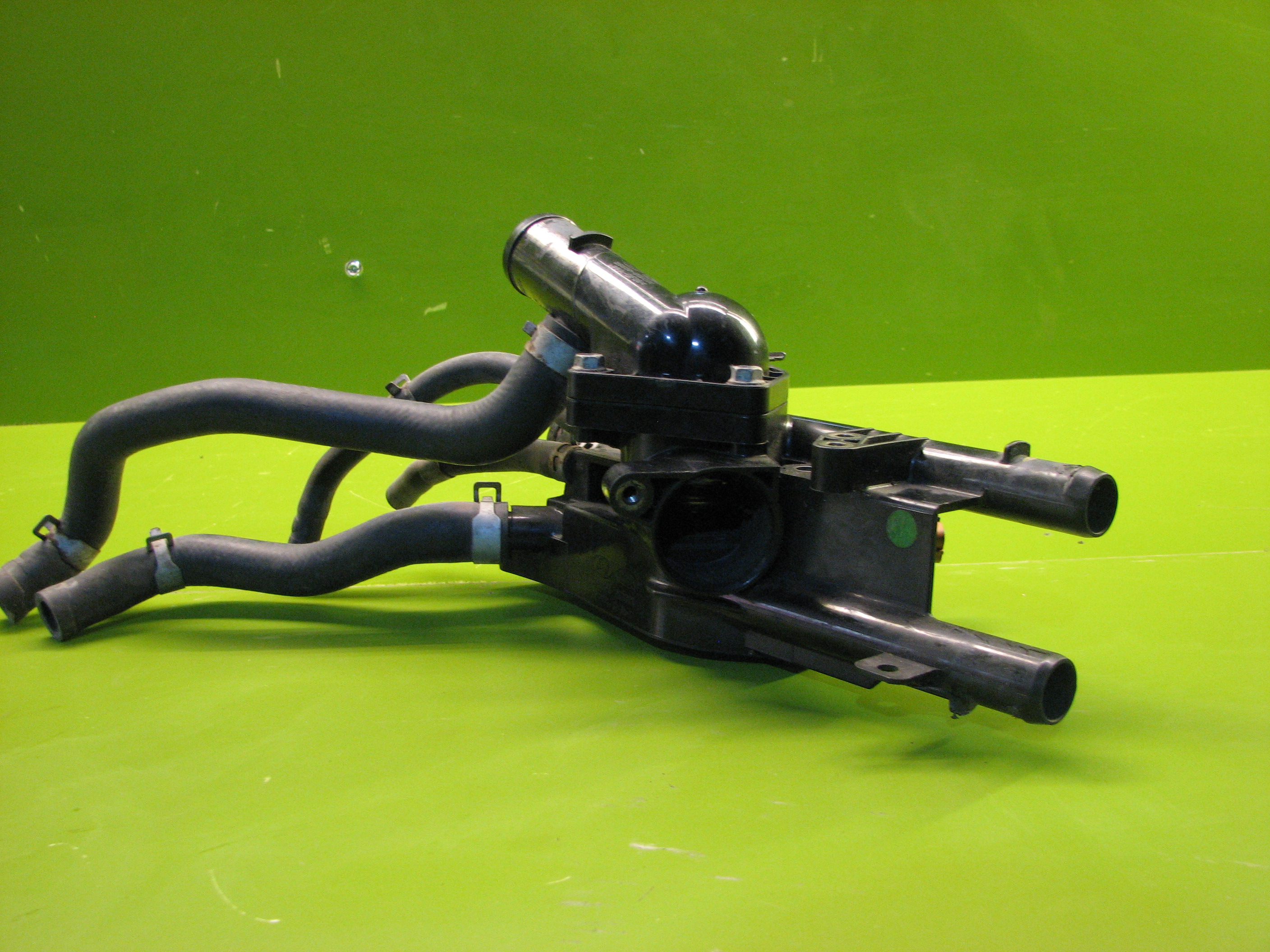 ترموستات خنک کننده موتور سانتافه(2)