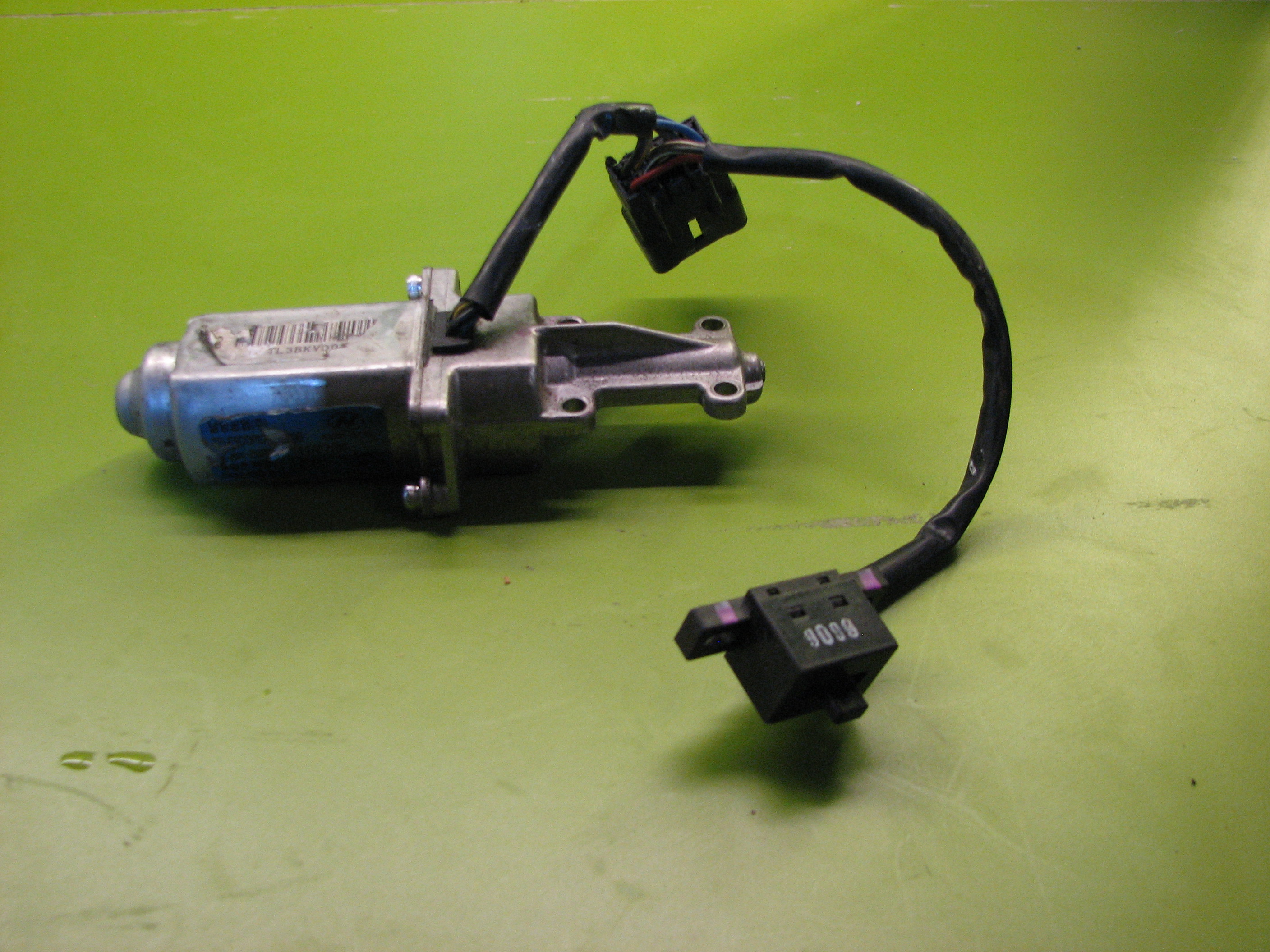 تلسکوپی موتور آزرا