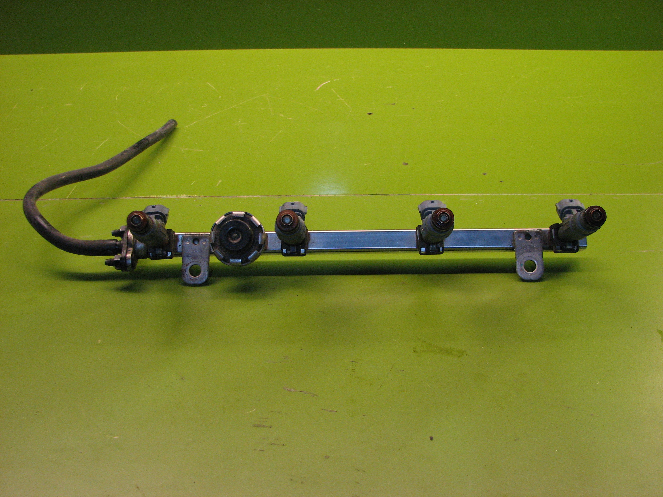 ریل سوخت  و انژکتور توسان 2006