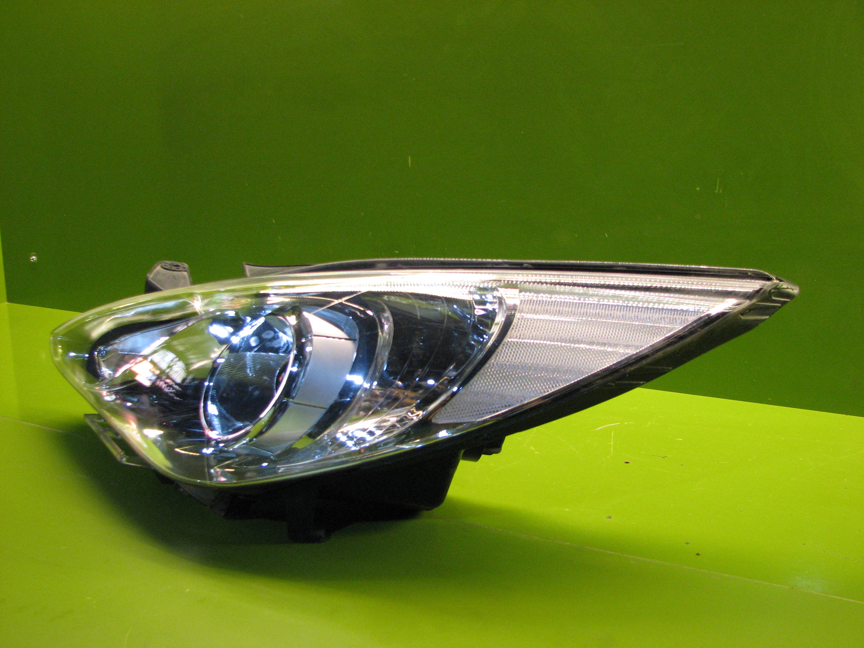 چراغ جلوی سوناتا YF