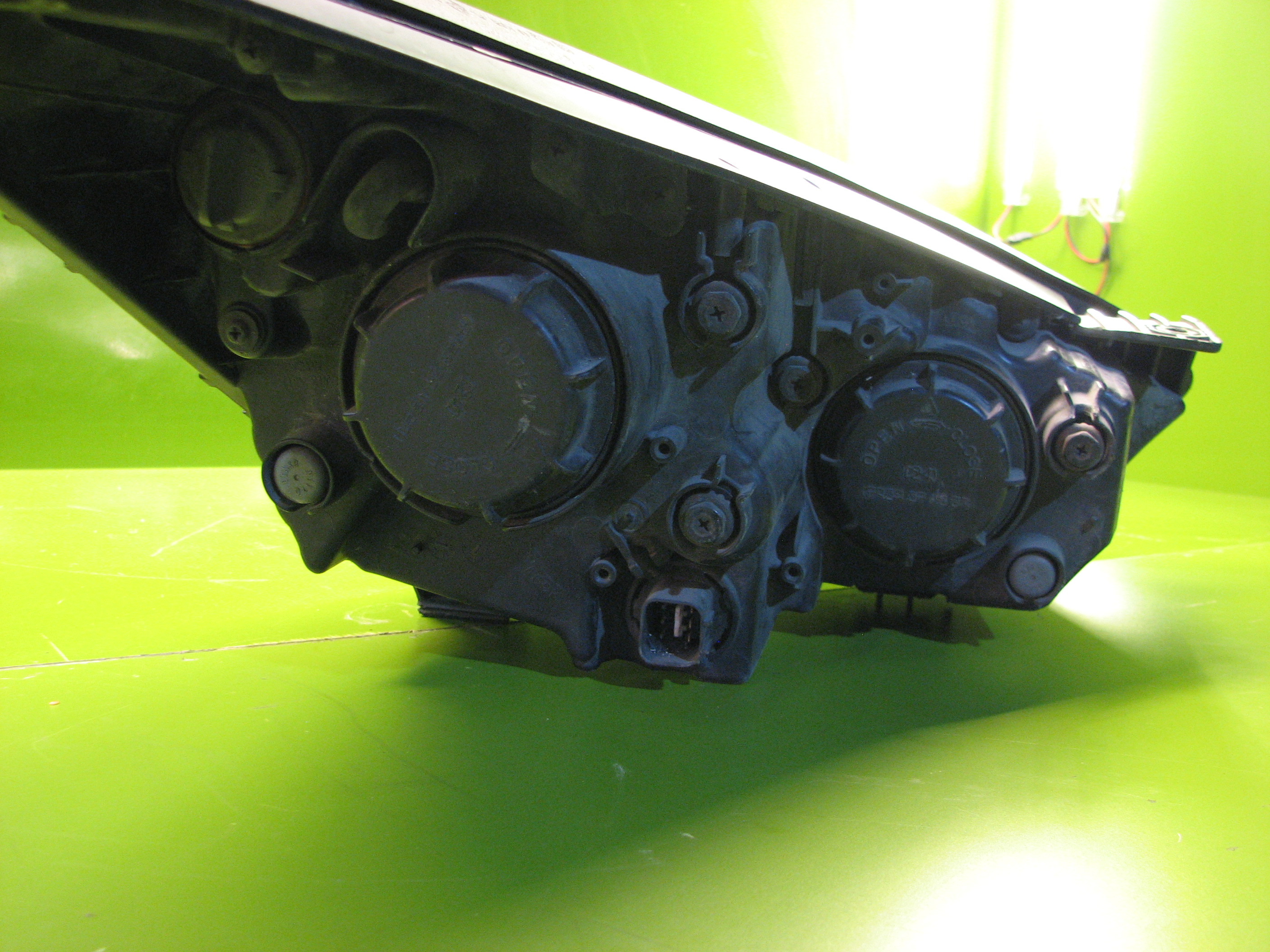 چراغ جلوی توسان