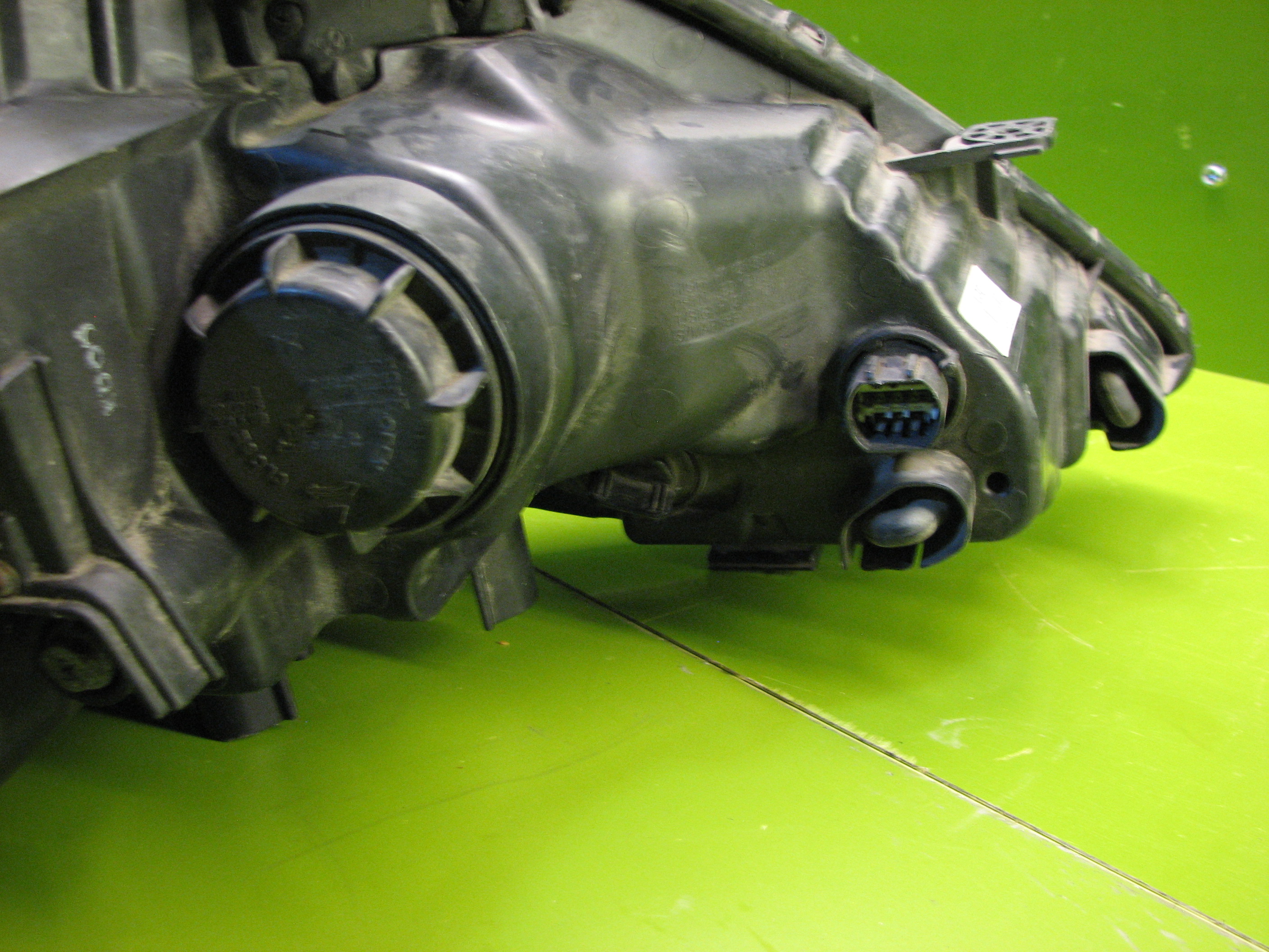 چراغ جلوی گرنجور 