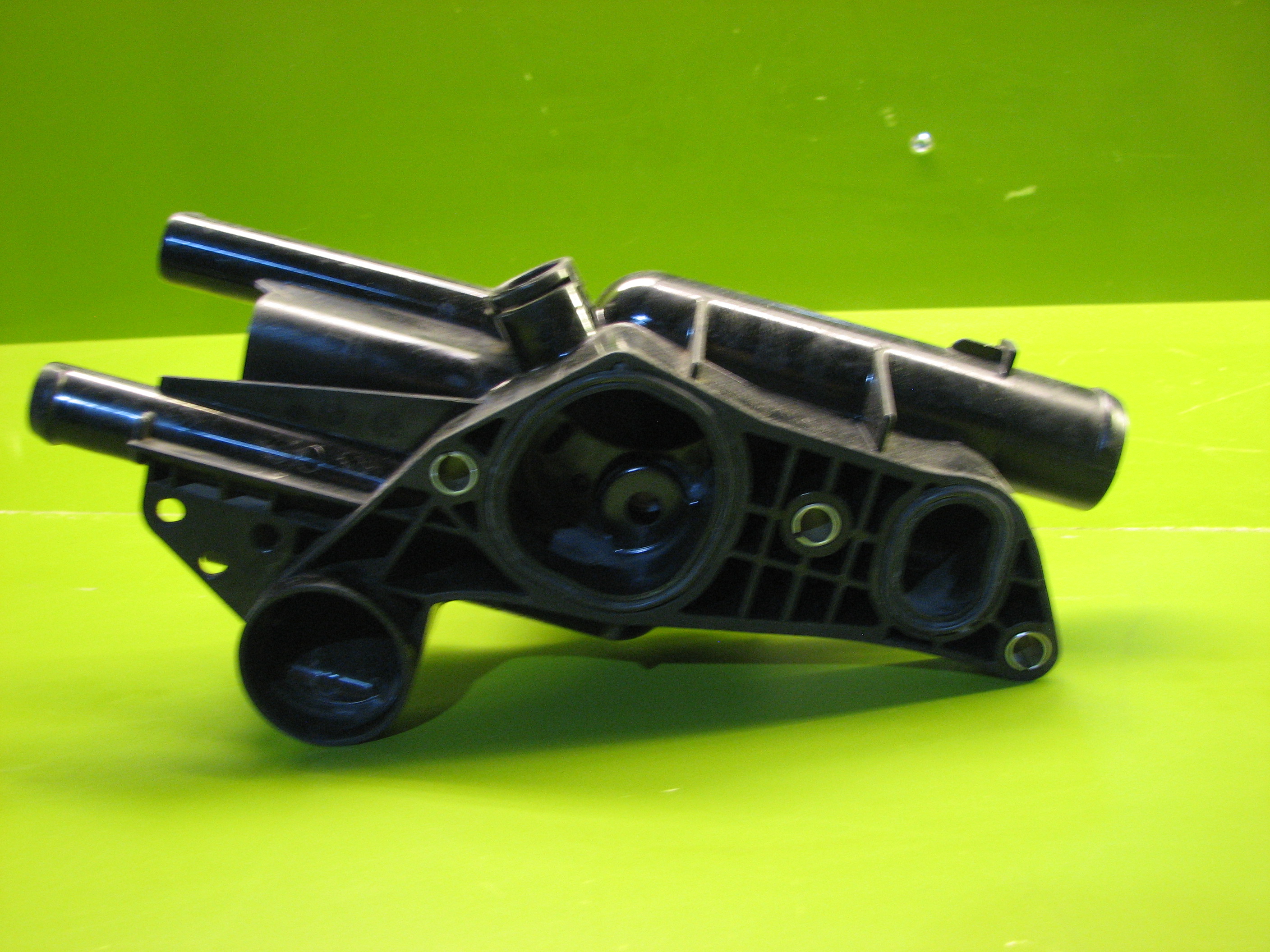 حوزینگ ترموستات  سانتافه -اپتیما-توسان(2)