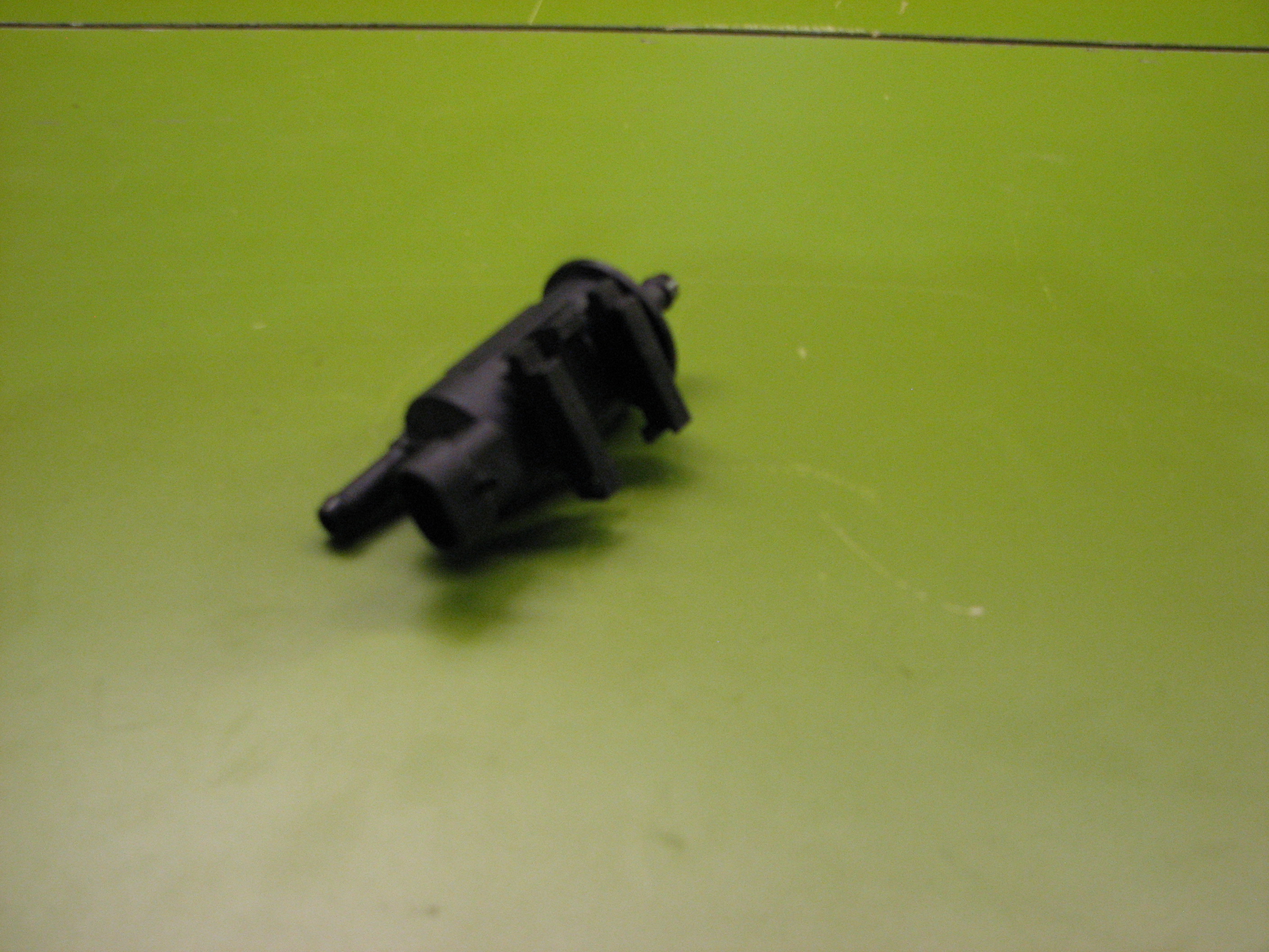 شیر کنستر آزرا