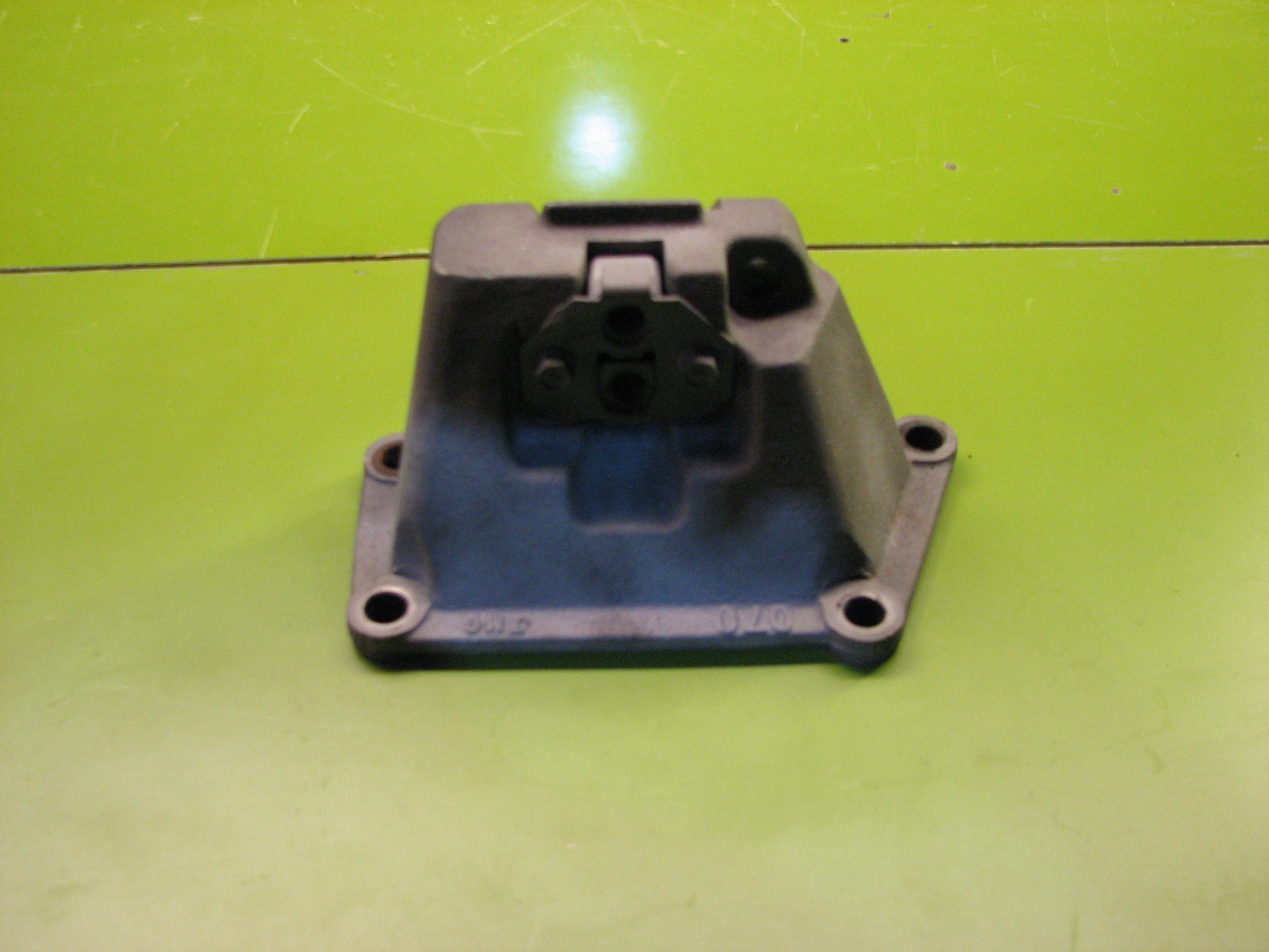 پایه رابط دسته گیربکس سانتافه نیو 2014-2018