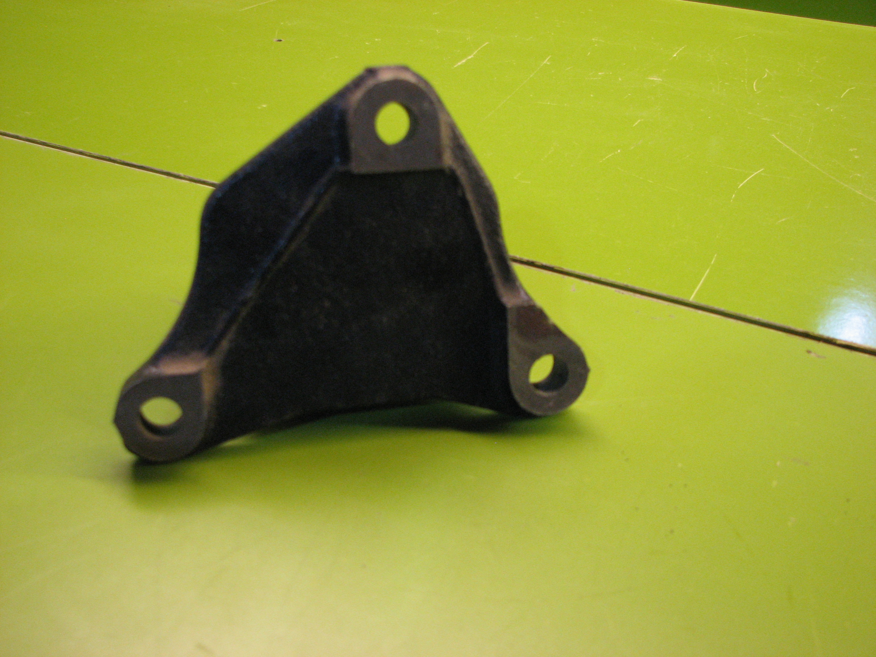 پایه رابط چدنی هیوندای - کیا