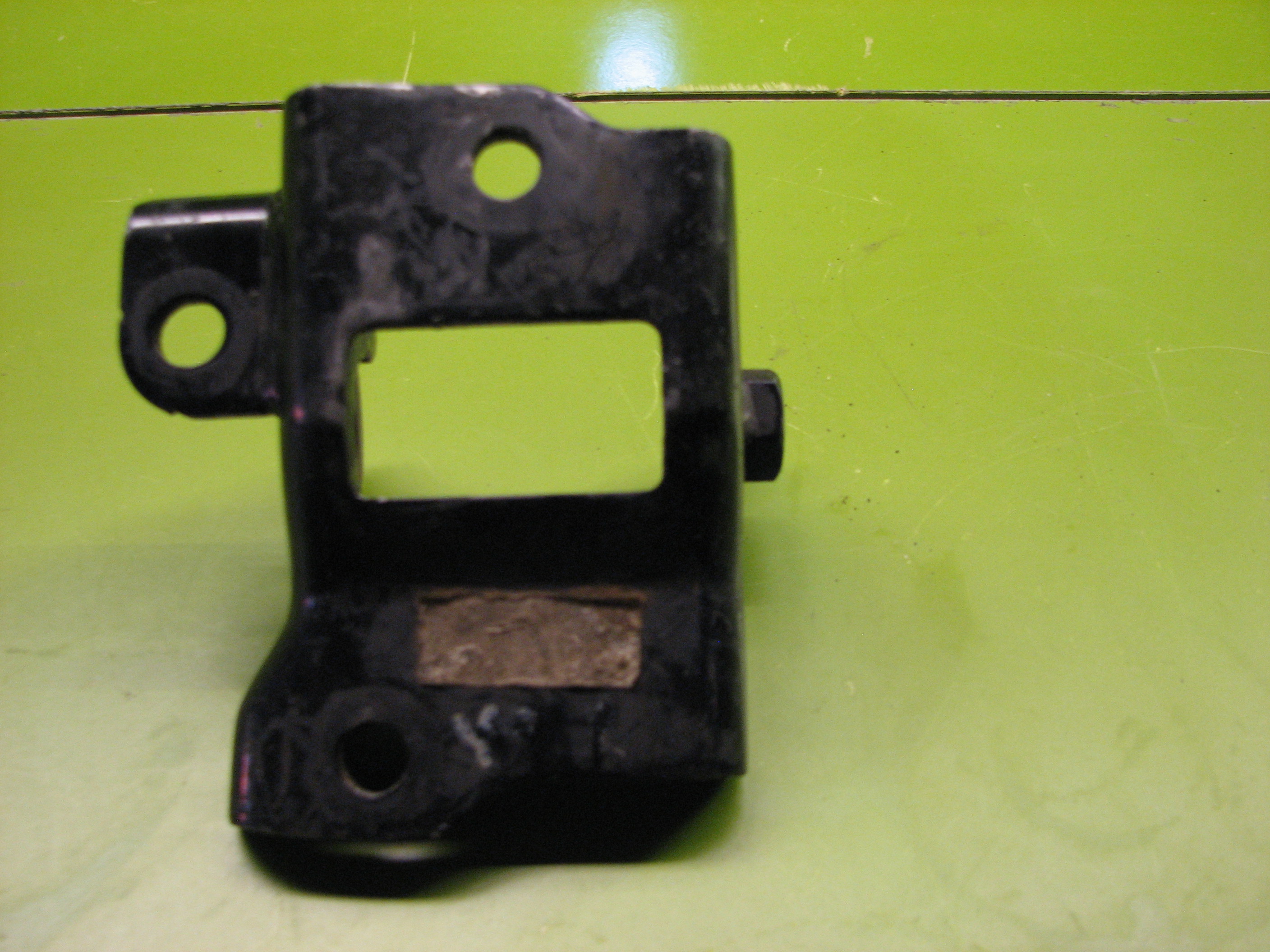 پایه دسته گیربکس شاتونی هیوندای - کیا