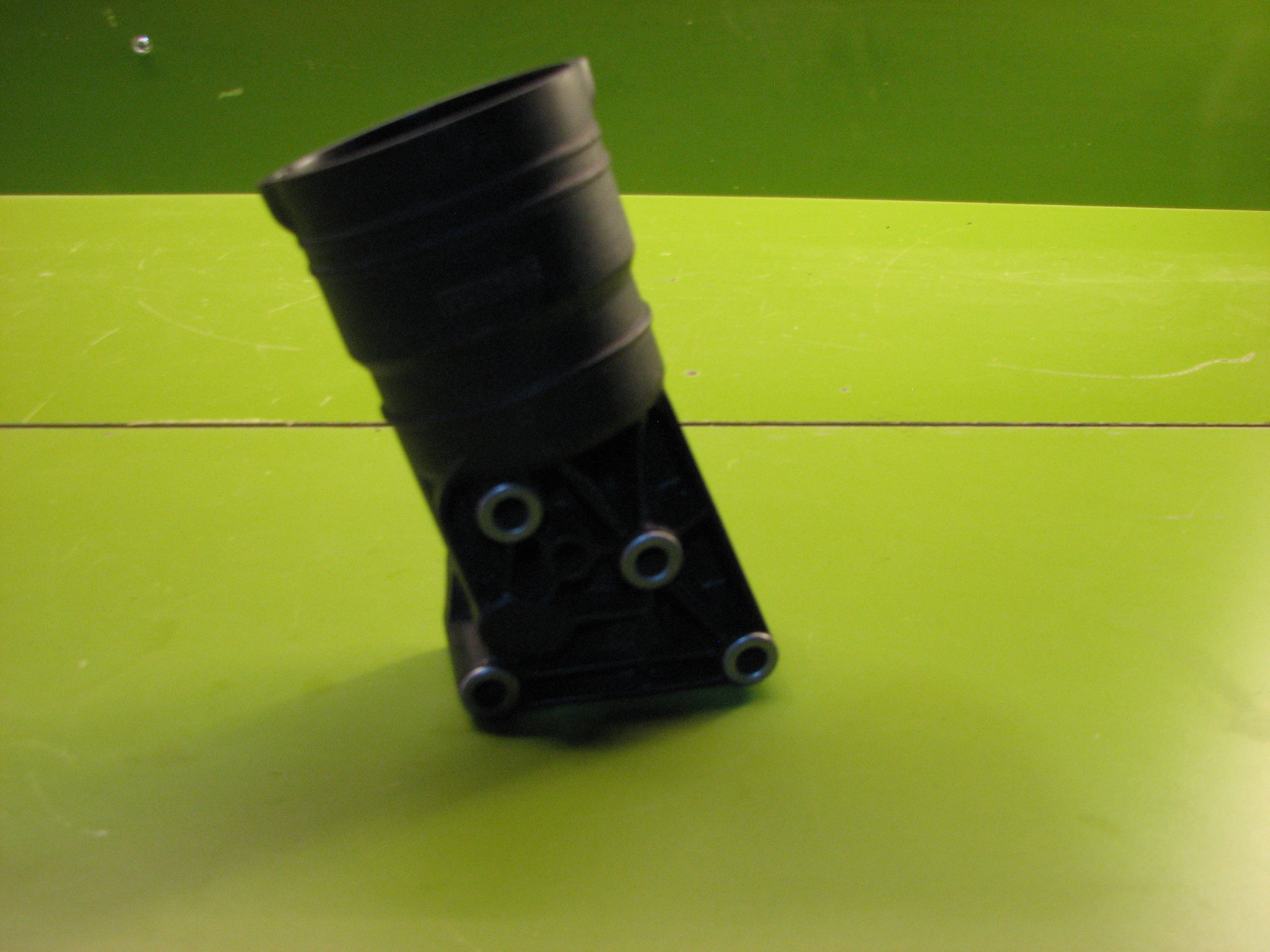 پایه فیلتر روغن بدون درپوش جنسیس سدان-کوپه