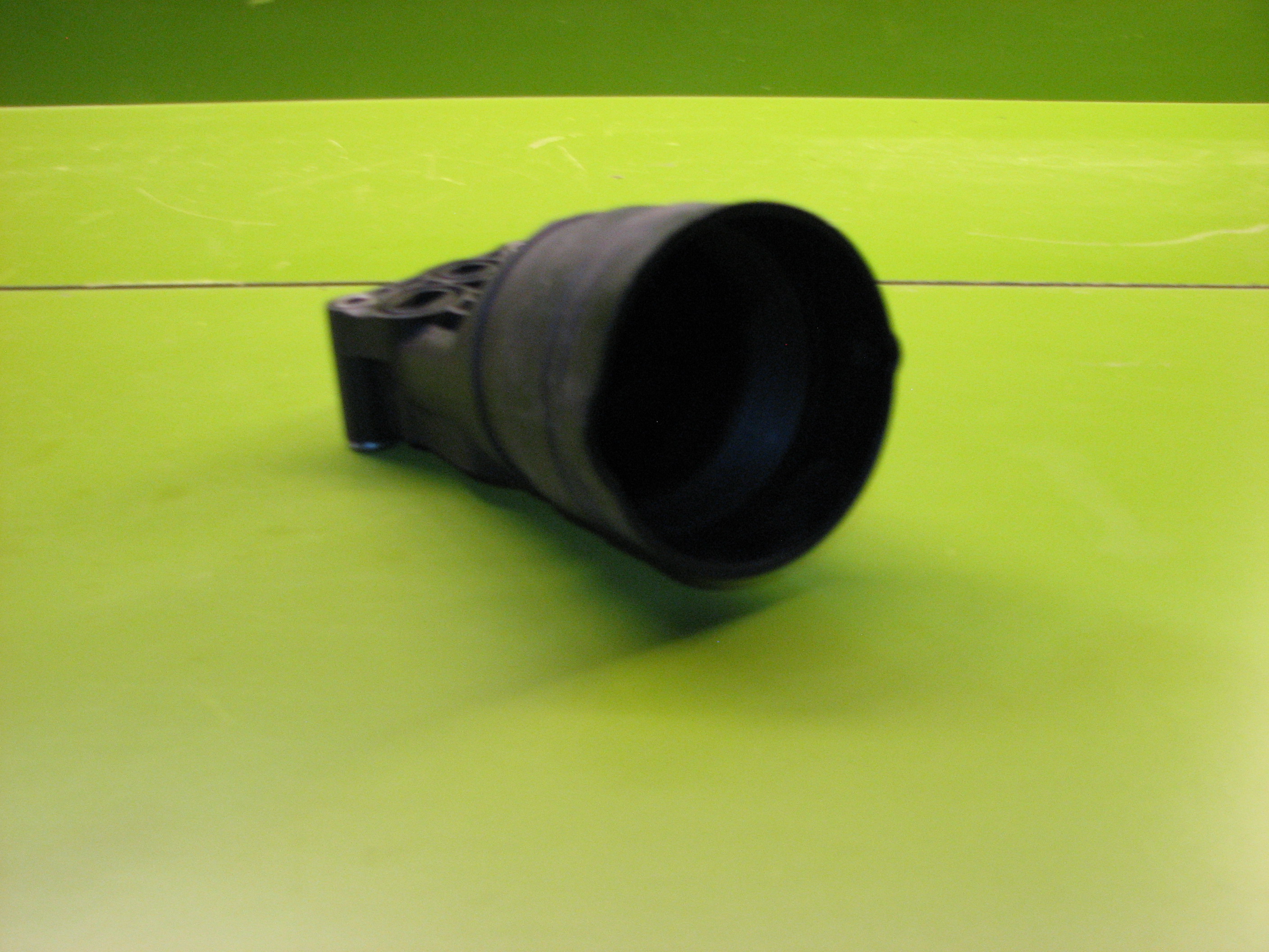 پایه فیلتر روغن بدون درپوش جنسیس سدان-کوپه