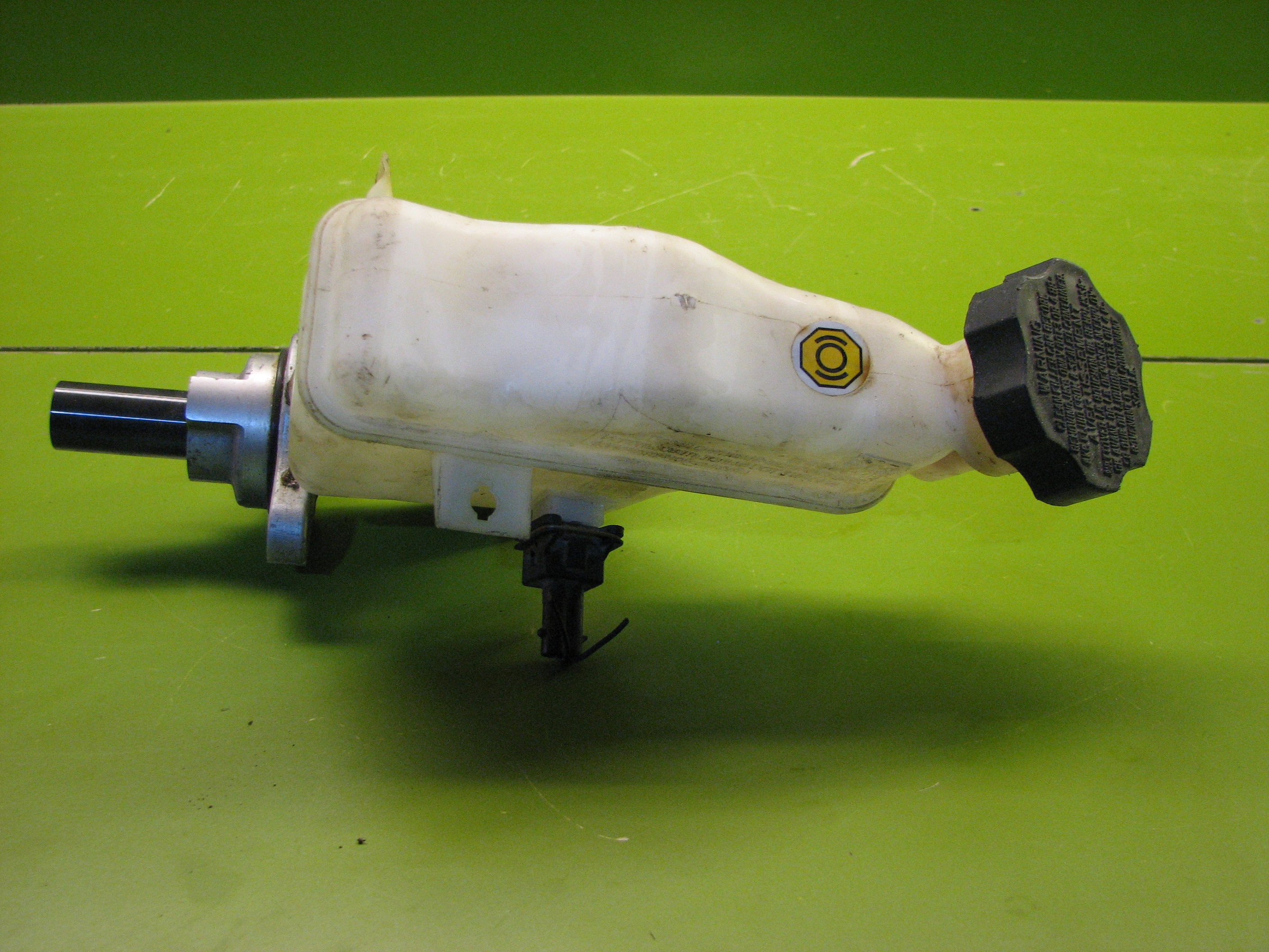 پمپ روغن ترمز با مخزن اسپورتیج 2014-2016