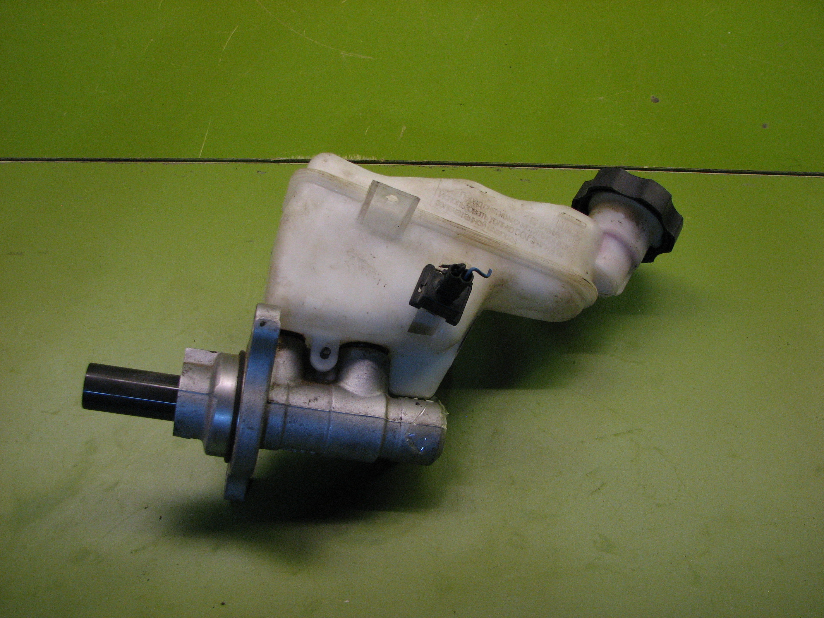 پمپ روغن ترمز با مخزن اسپورتیج 2014-2016