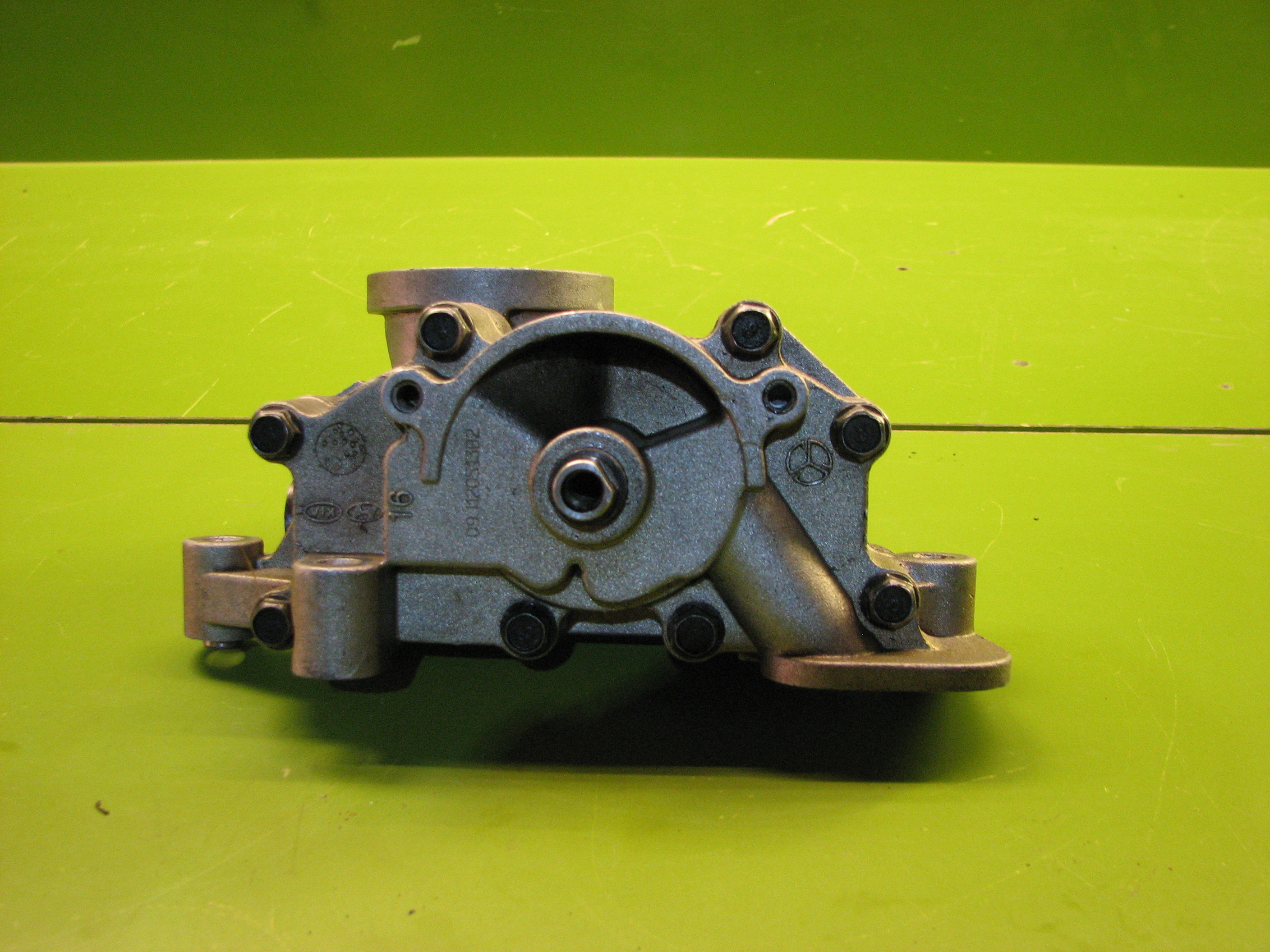 اویل پمپ آزرا - 16