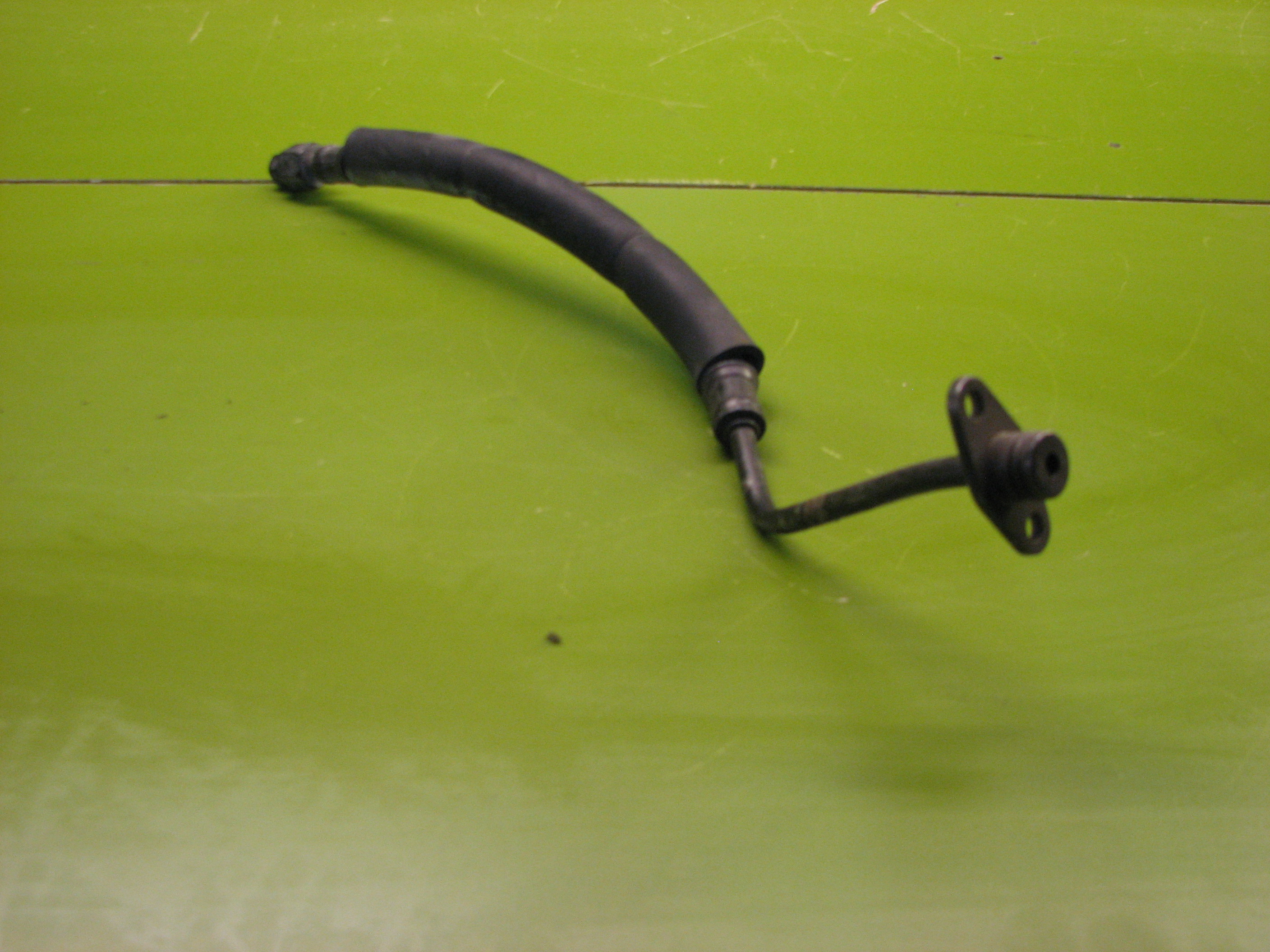 شلنگ بنزین ورودی به ریل سوخت هیوندای کیا