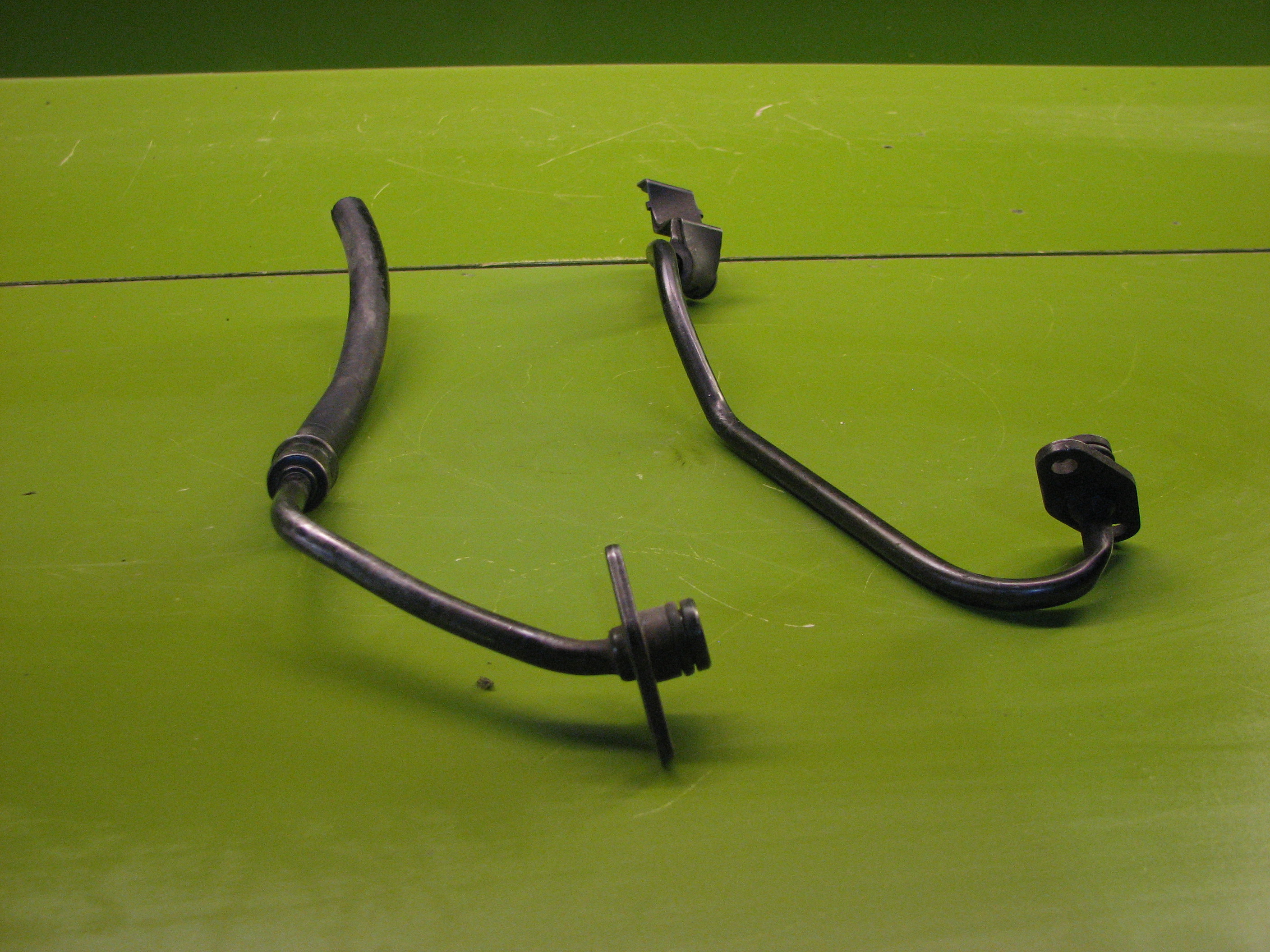 شیلنگ بنزین ورودی به ریل سوخت هیوندای کیا