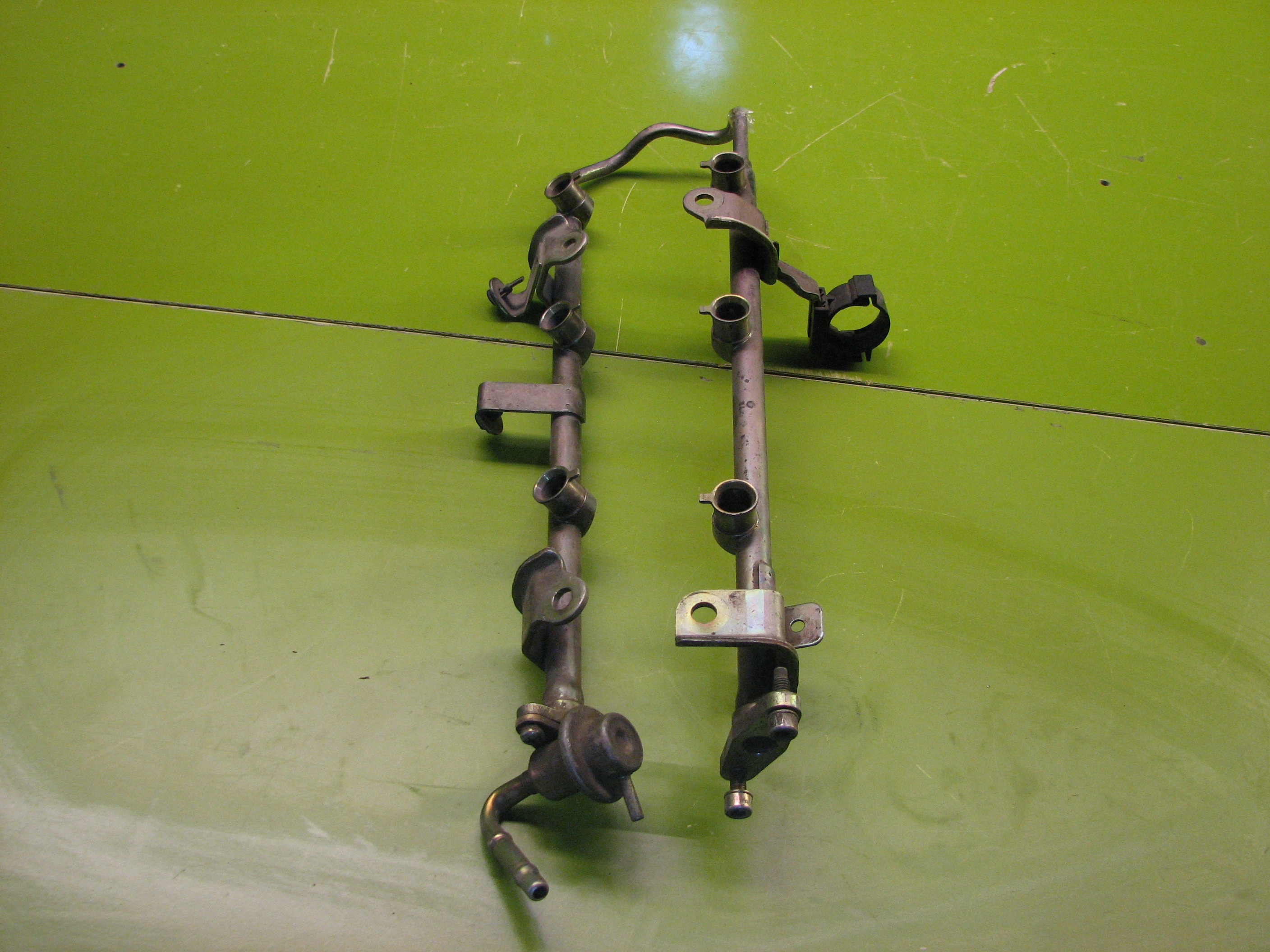 ریل سوخت ماکسیما