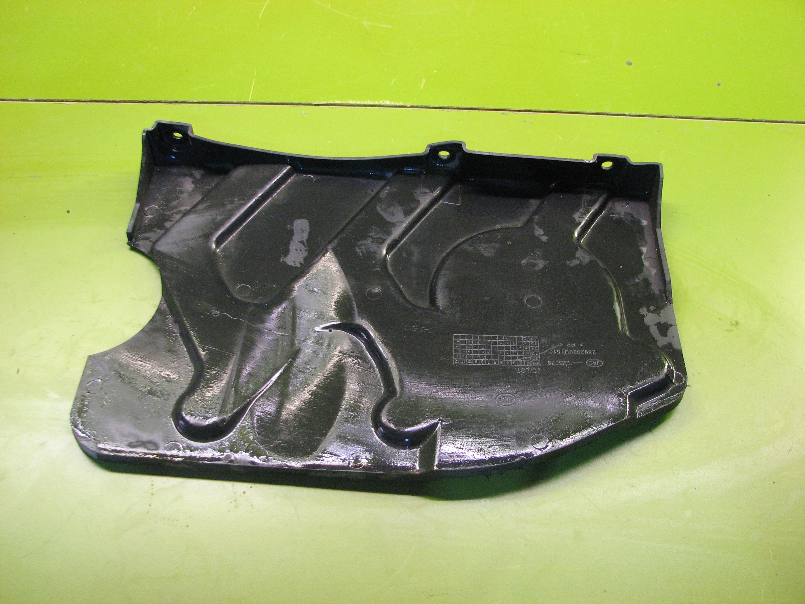 سینی داخل گل گیر جک S5